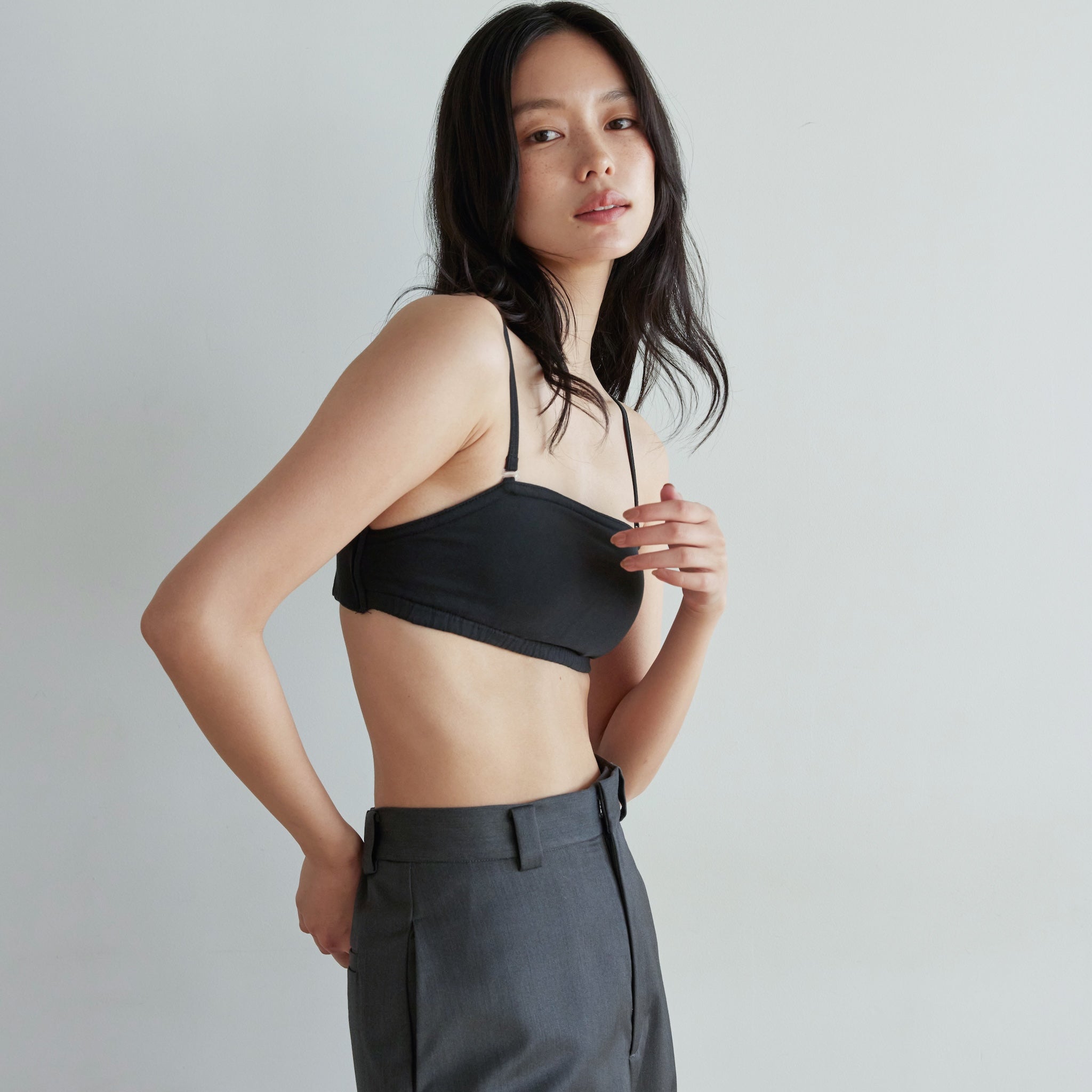 Slim Shoulder Smooth Bra