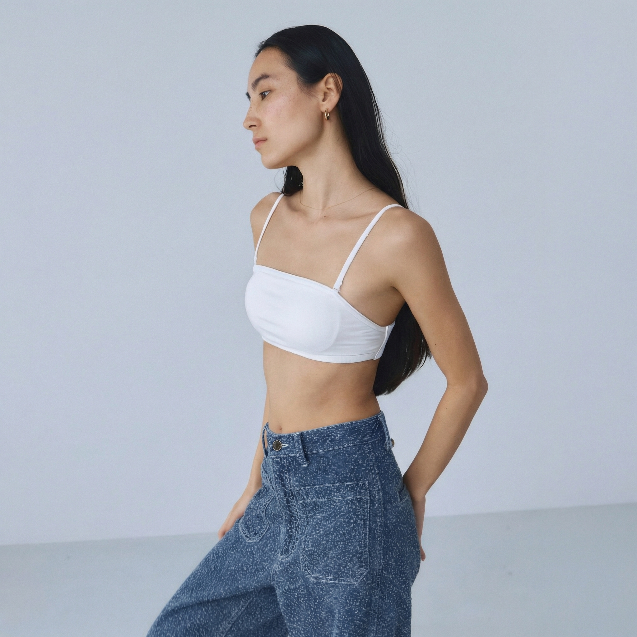 Slim Shoulder Smooth Bra