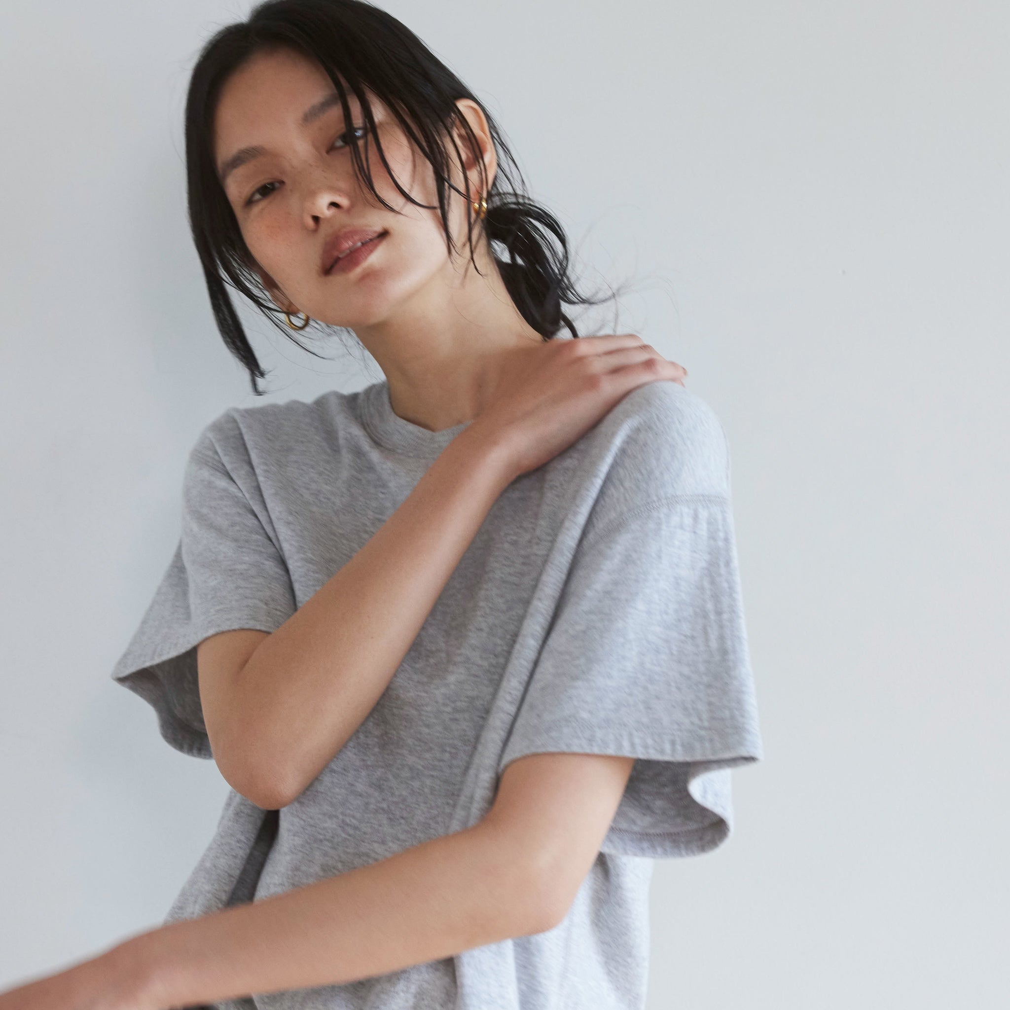 C/2FACE Crew neck MEDIUM T-shirt