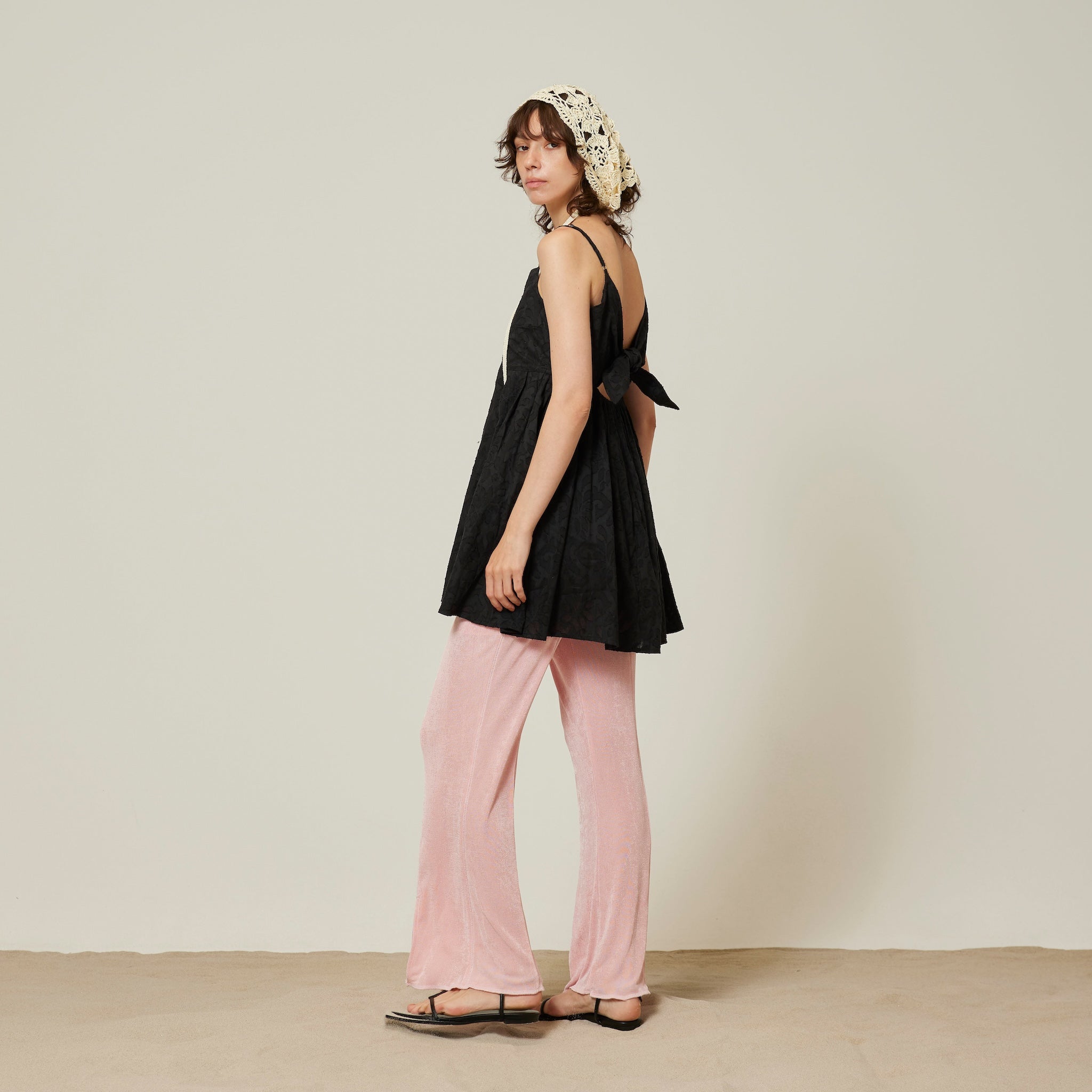 BACKスリットGLOSS RIBパンツ