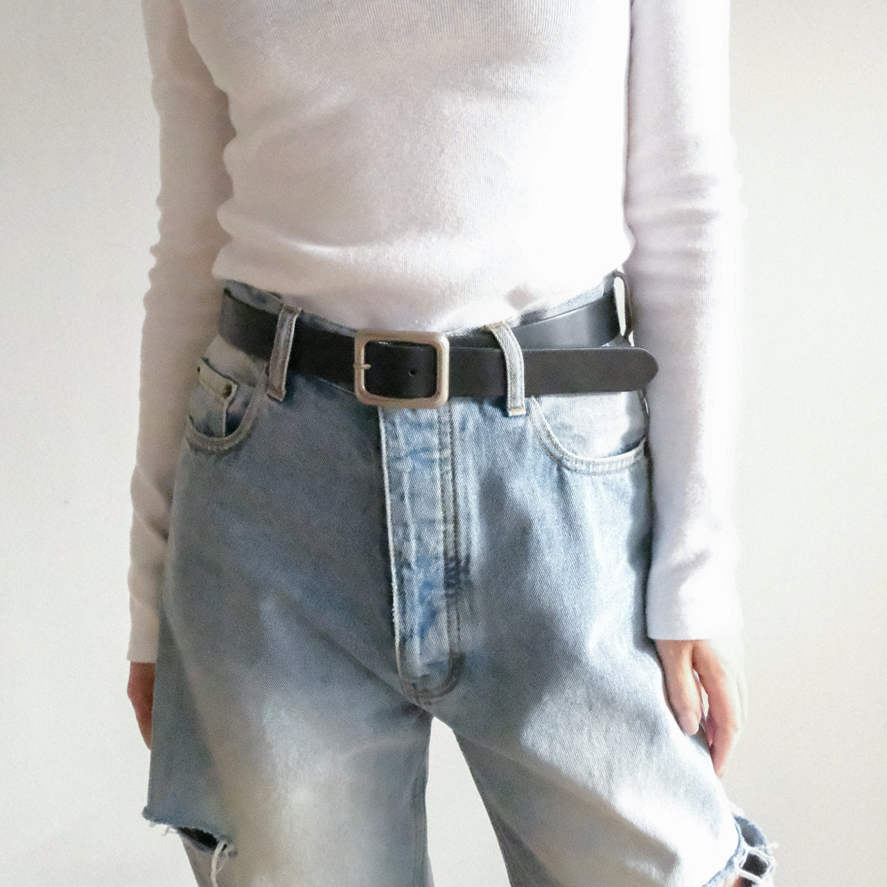 SQUARE BUCKLE LEATHER BELT