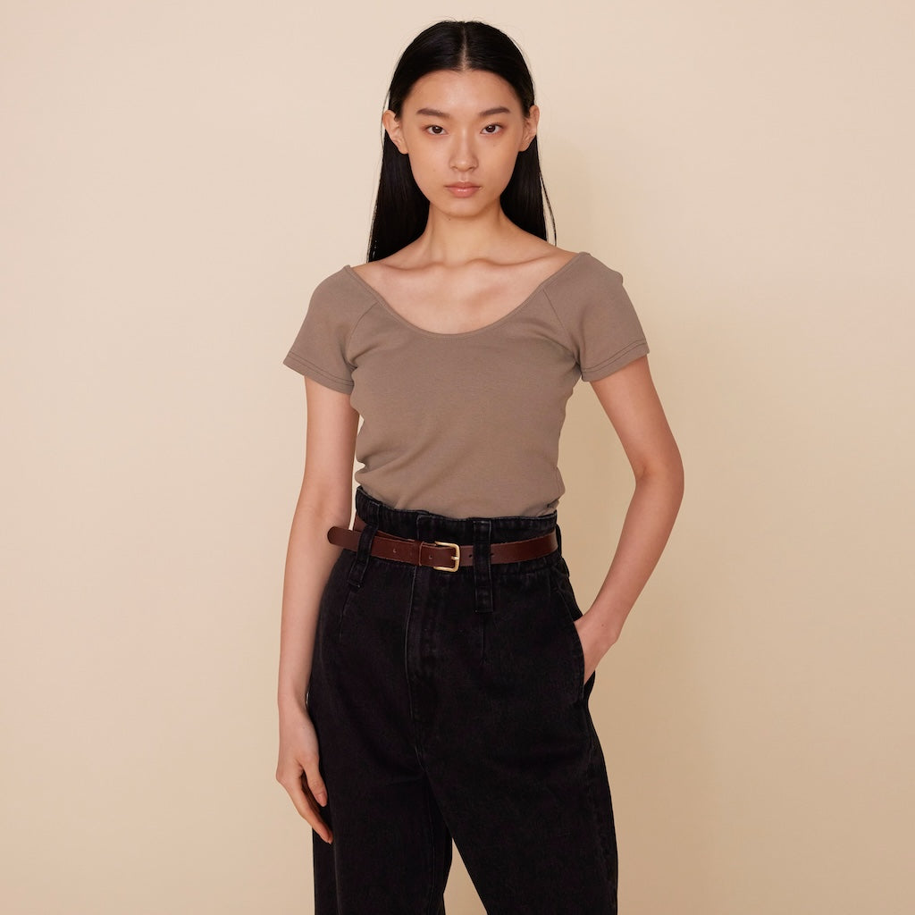 パッドin BACK Uカットソー