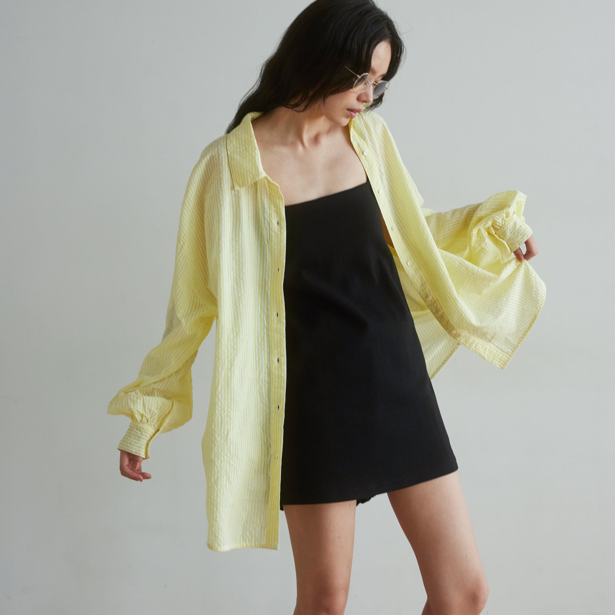 Seersuckerルーズストライプシャツ