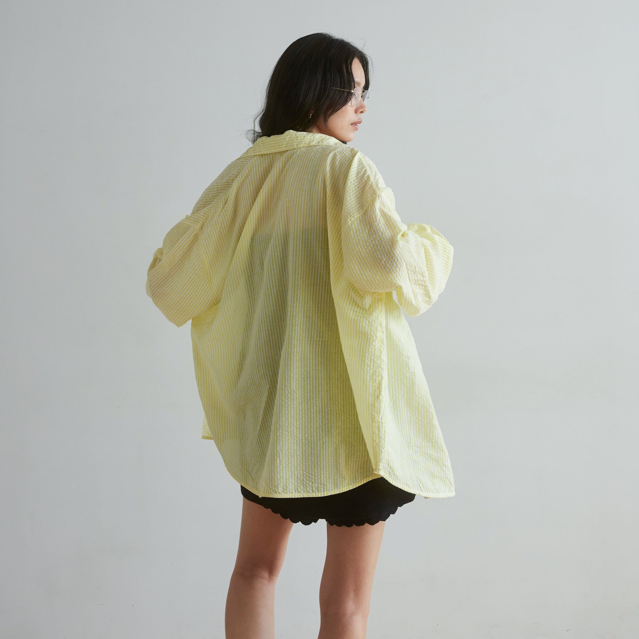 Seersuckerルーズストライプシャツ