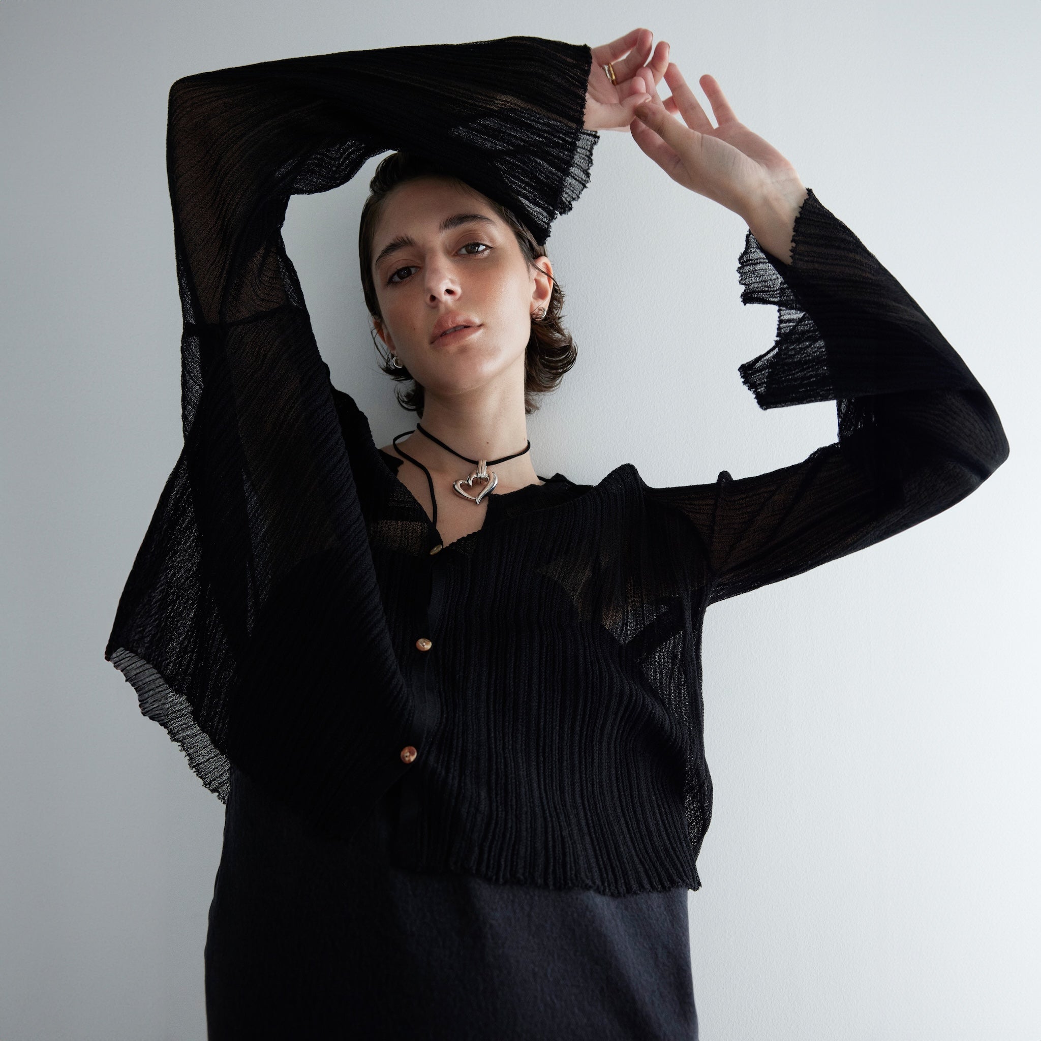 LightシアーランダムRIBショートカーデ