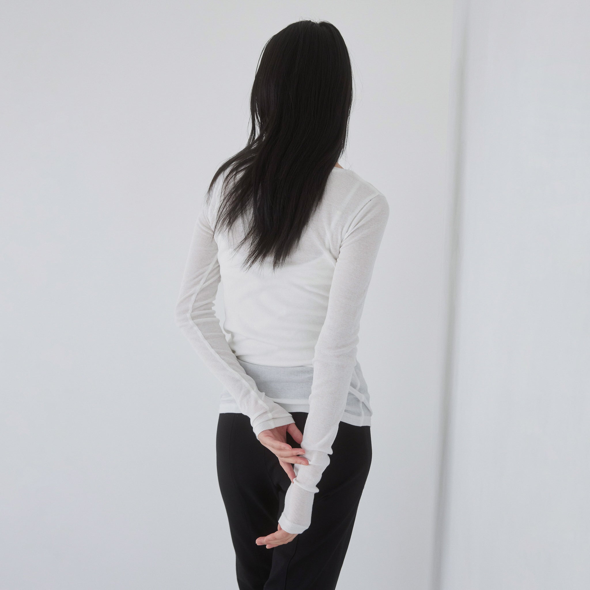 Light sheer rib fit top