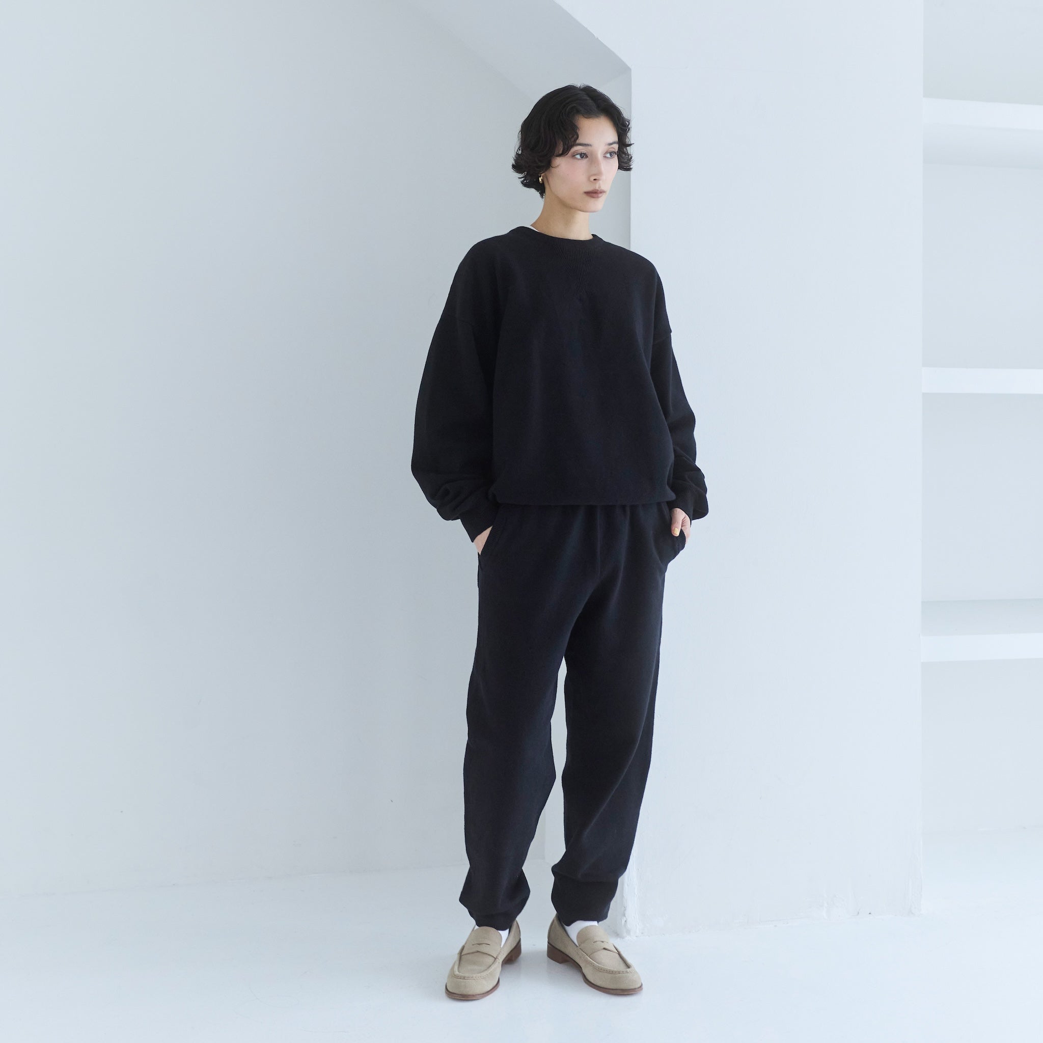 Sweatlike loose knit pullover