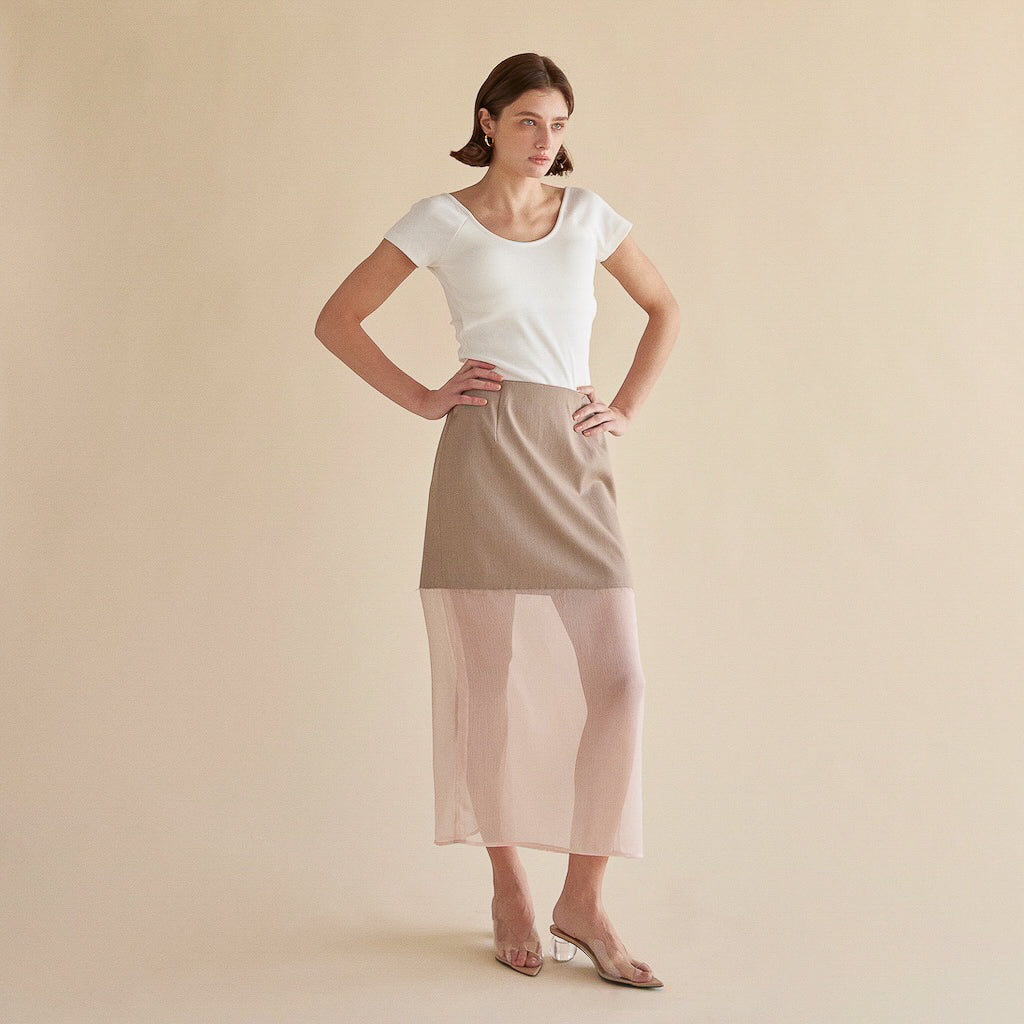 Halfシースルースカート