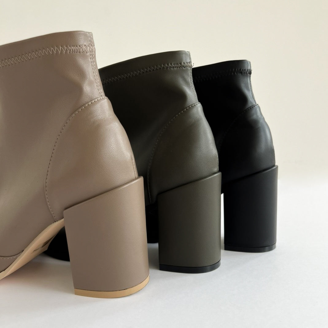 ECO LEATHER FIT short boots
