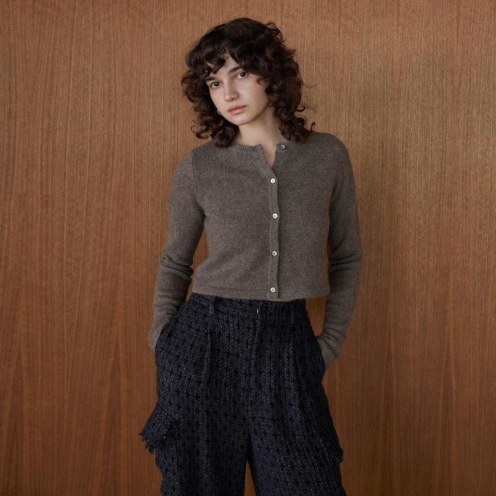 YAKクルーネックFitカーディガン