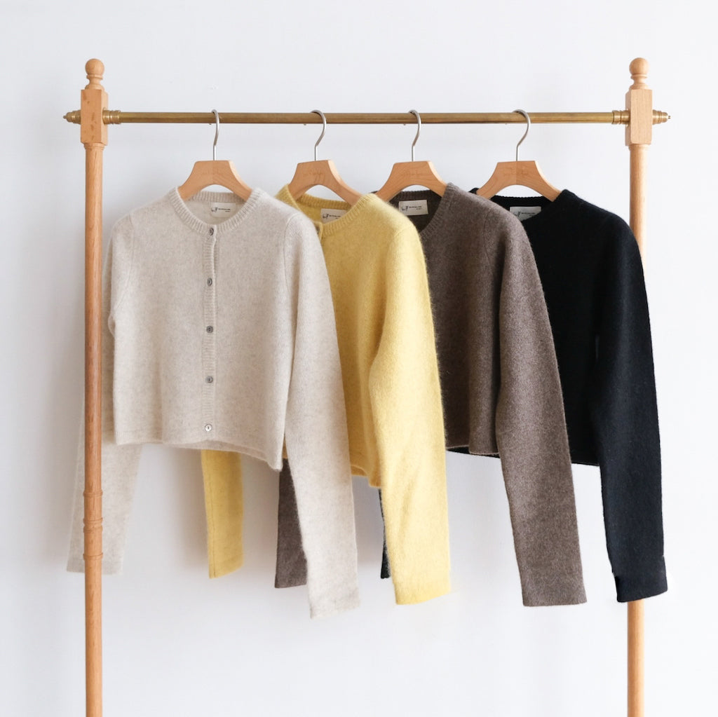 YAKクルーネックFitカーディガン