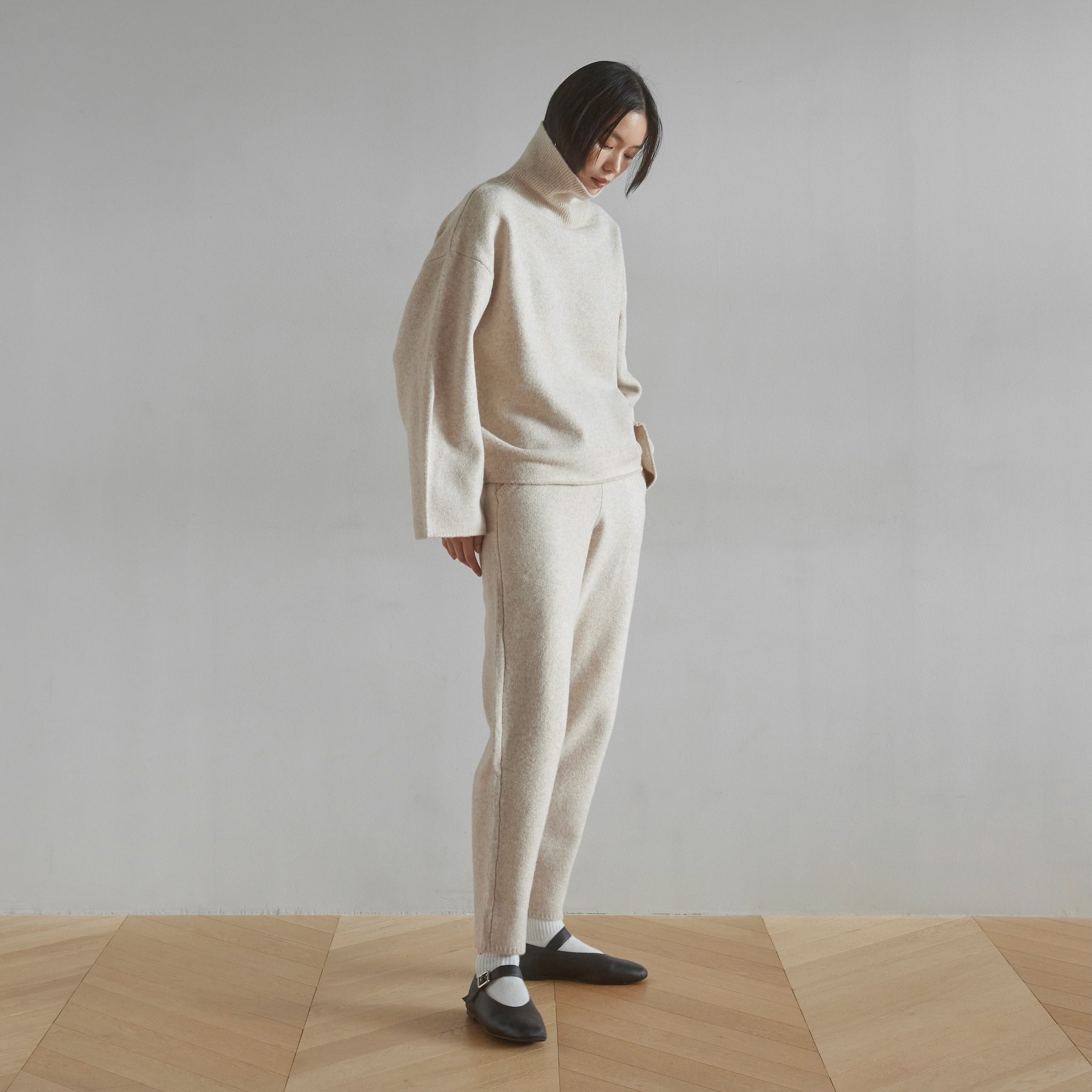 ウールmix Relaxソフトニットパンツ