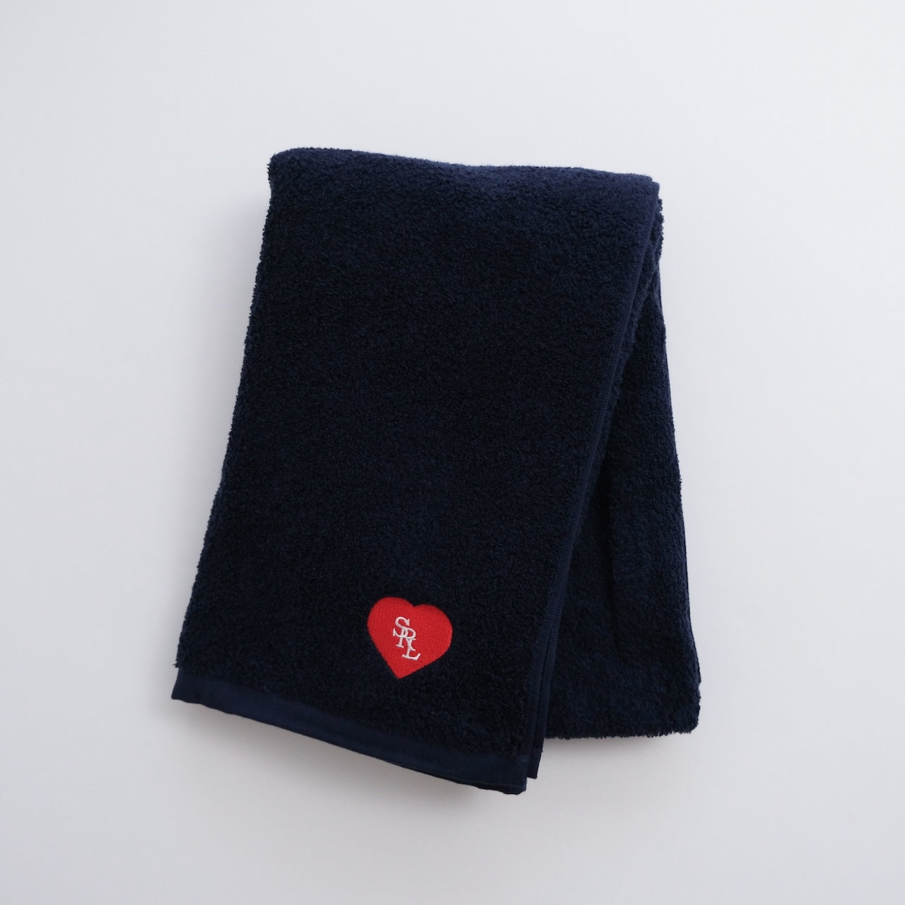 HEART EMBROIDERY Bath towel