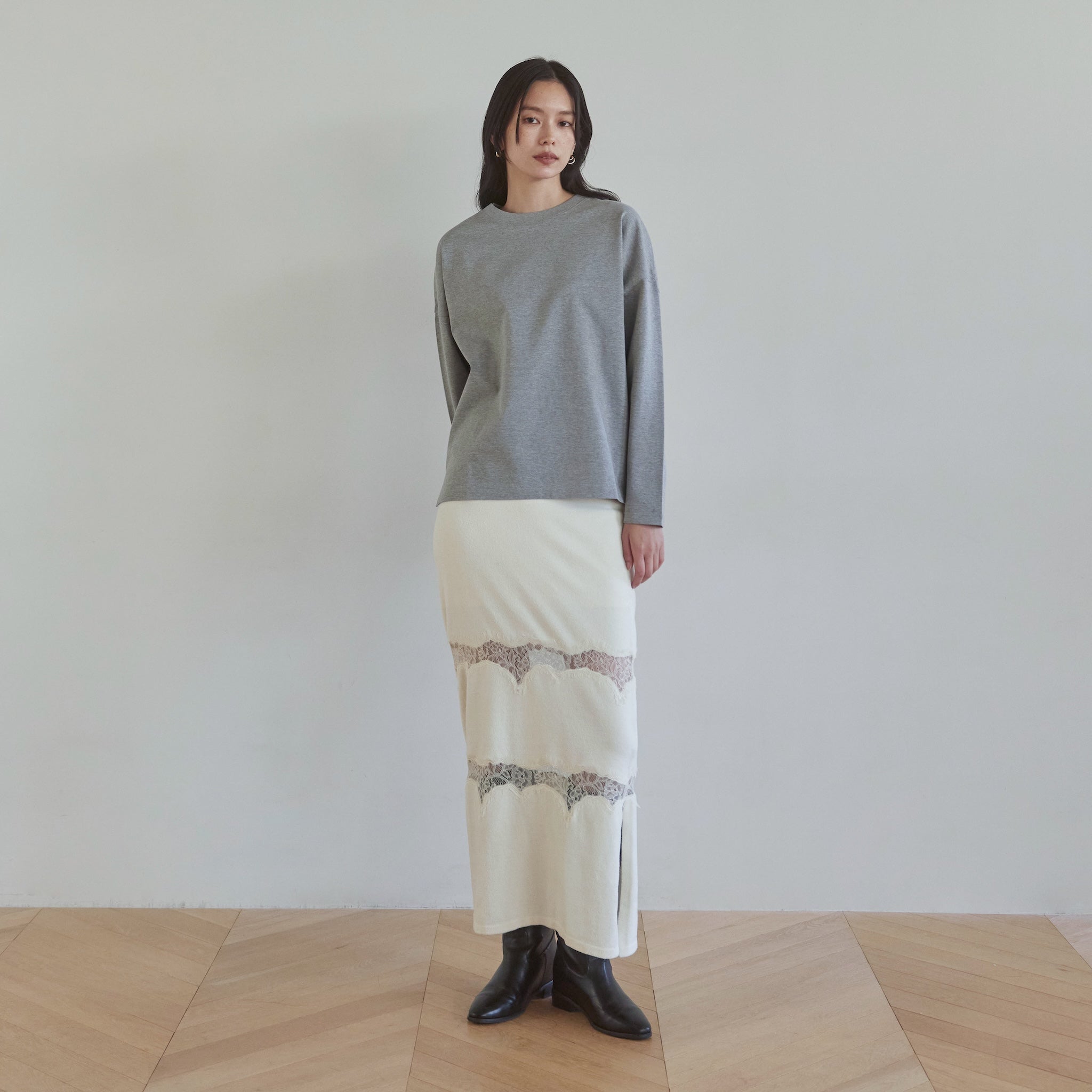 Curve lace Docking mall knit skirt
