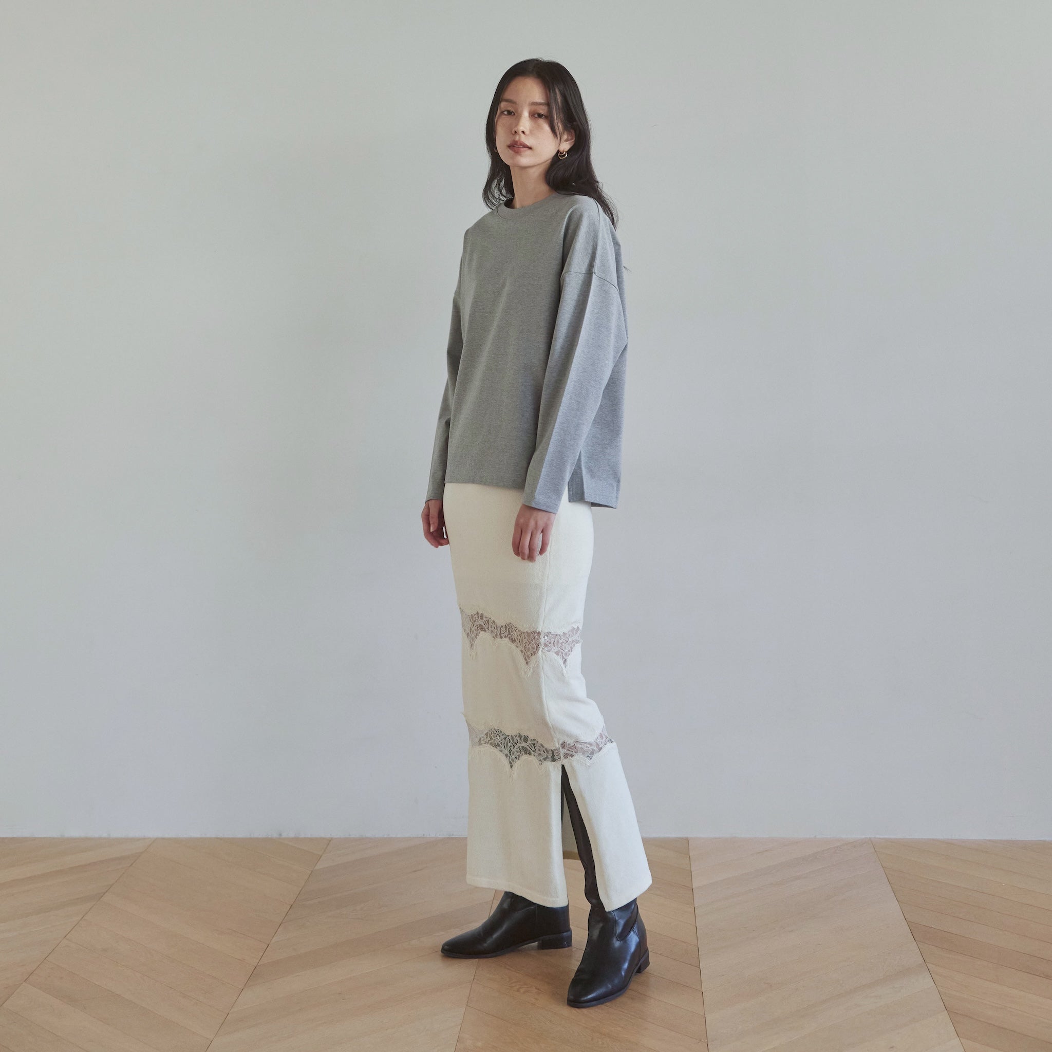 Curve lace Docking mall knit skirt