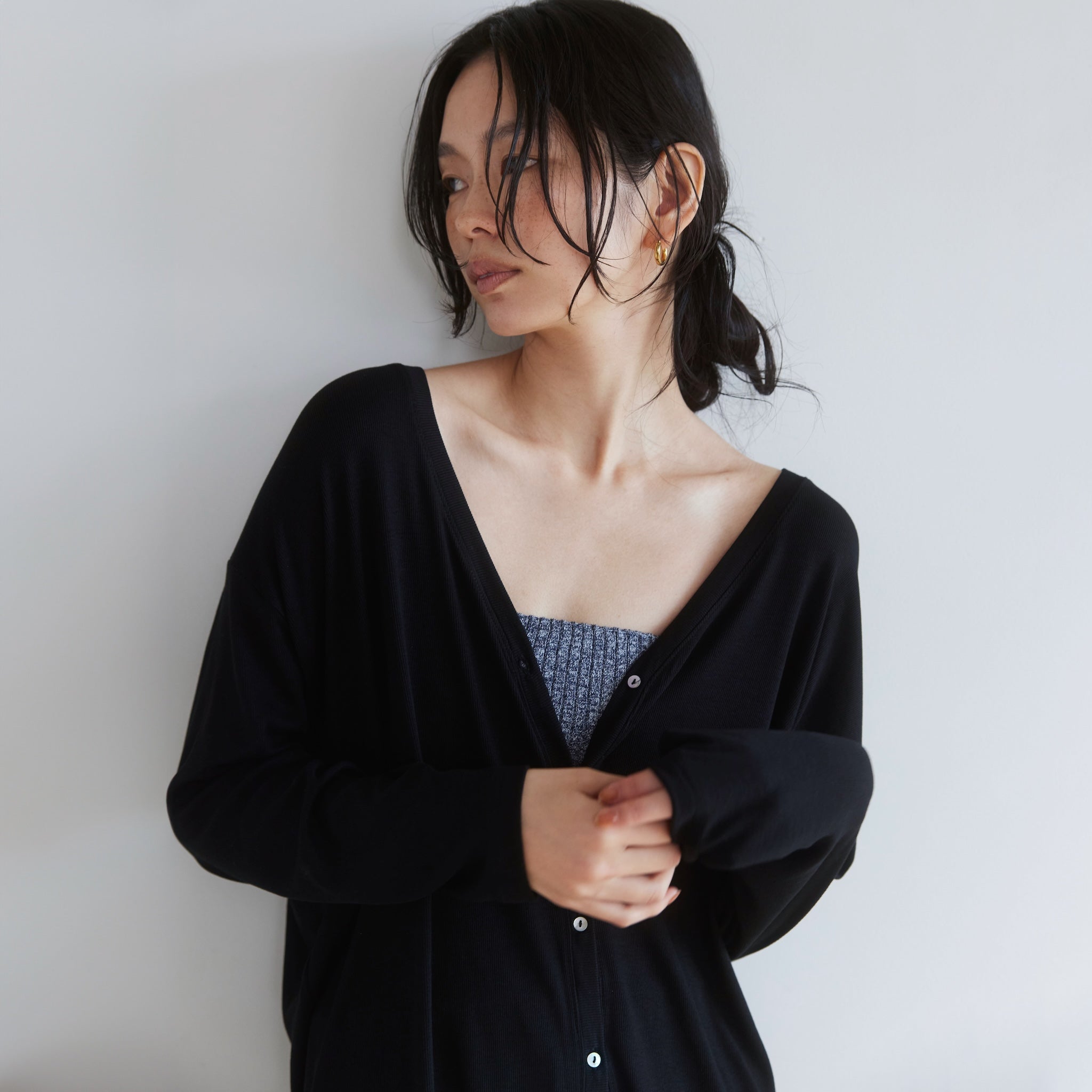 RIB over V-neck cardigan