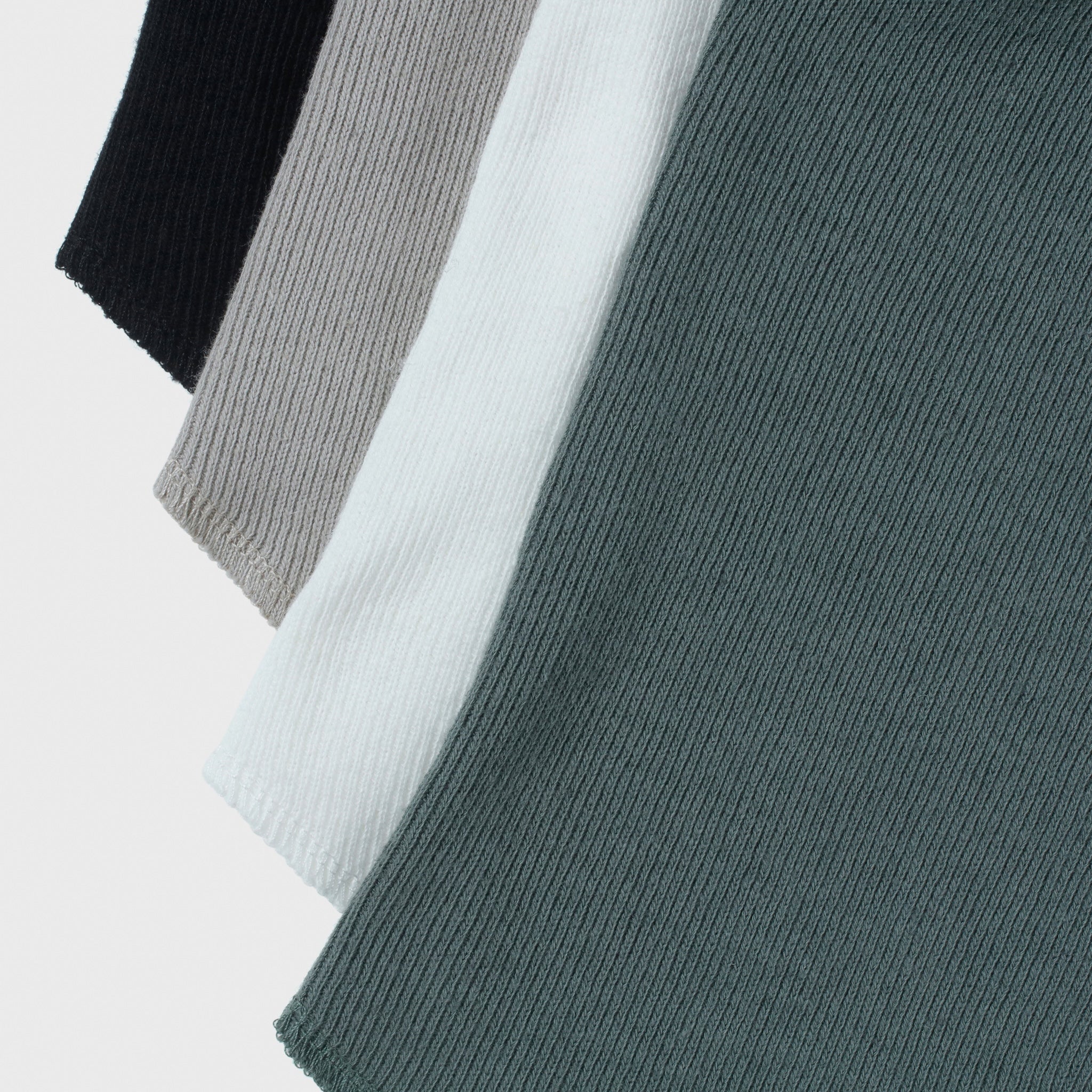 C/L Fluffyパッドinスクエアタンク