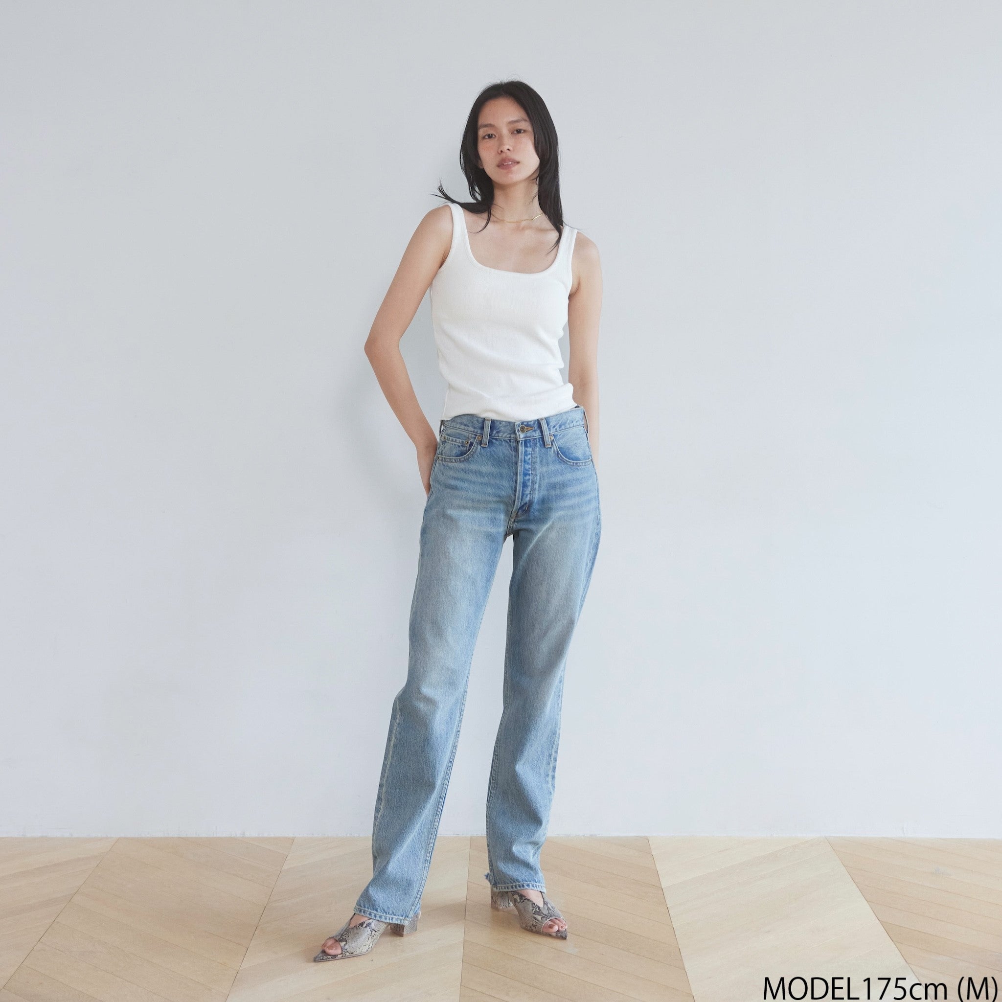 C/L Fluffyパッドinスクエアタンク