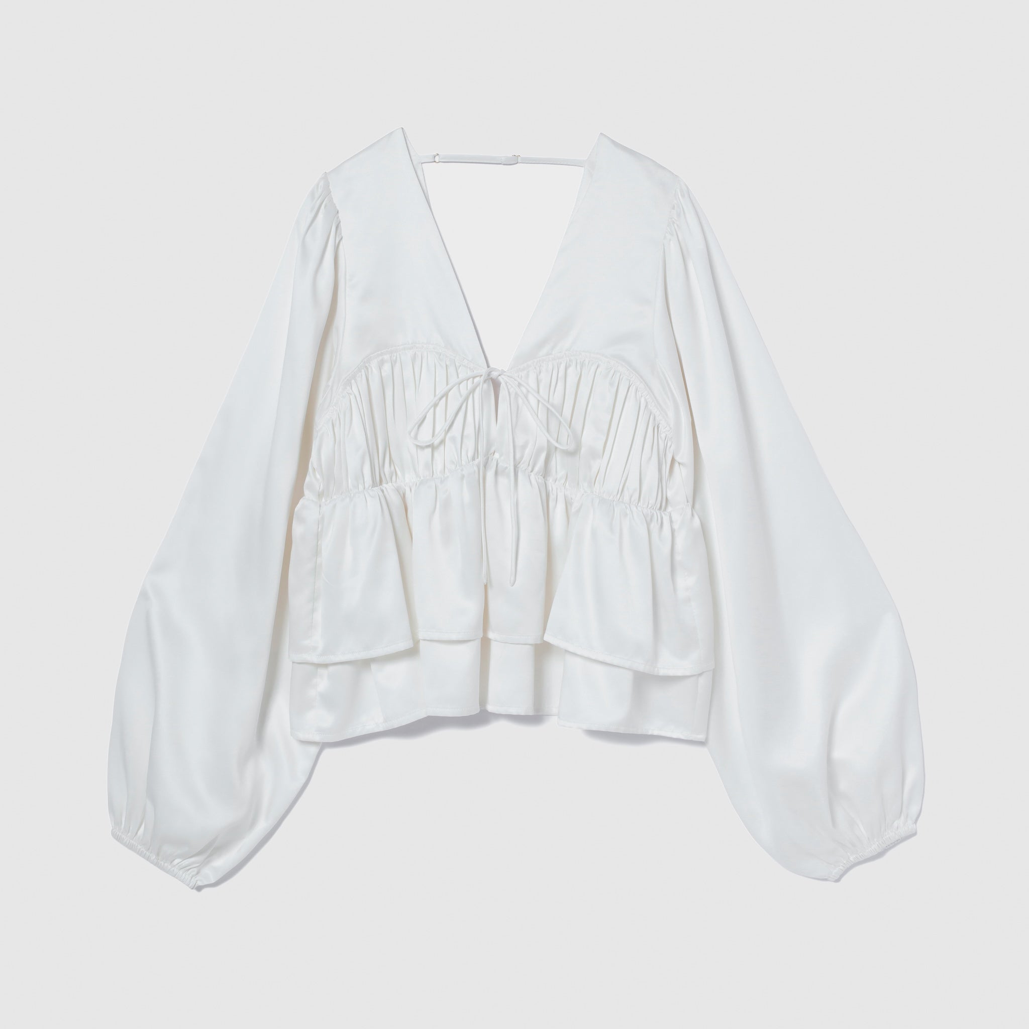 マットSatinカップLayeredトップス