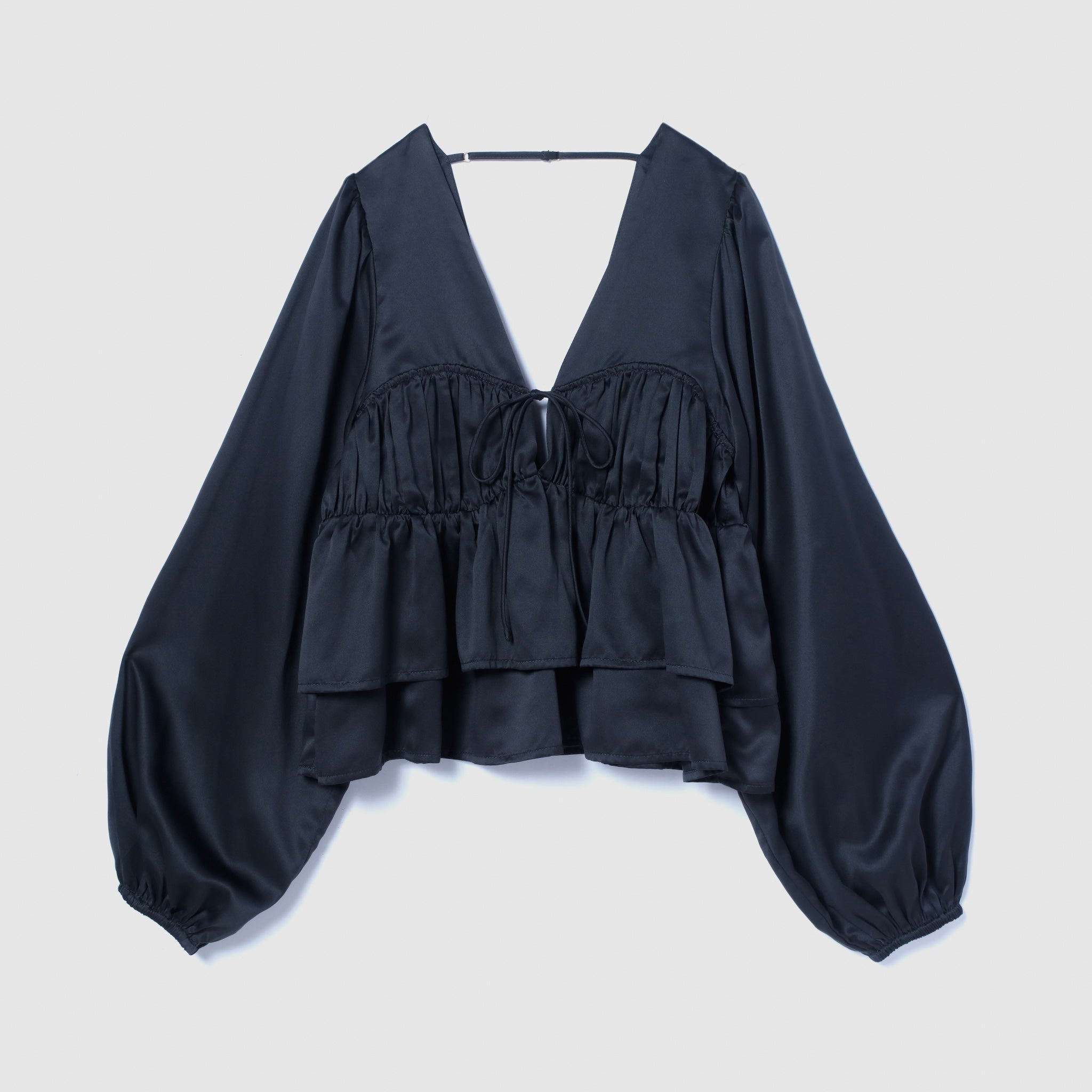 マットSatinカップLayeredトップス