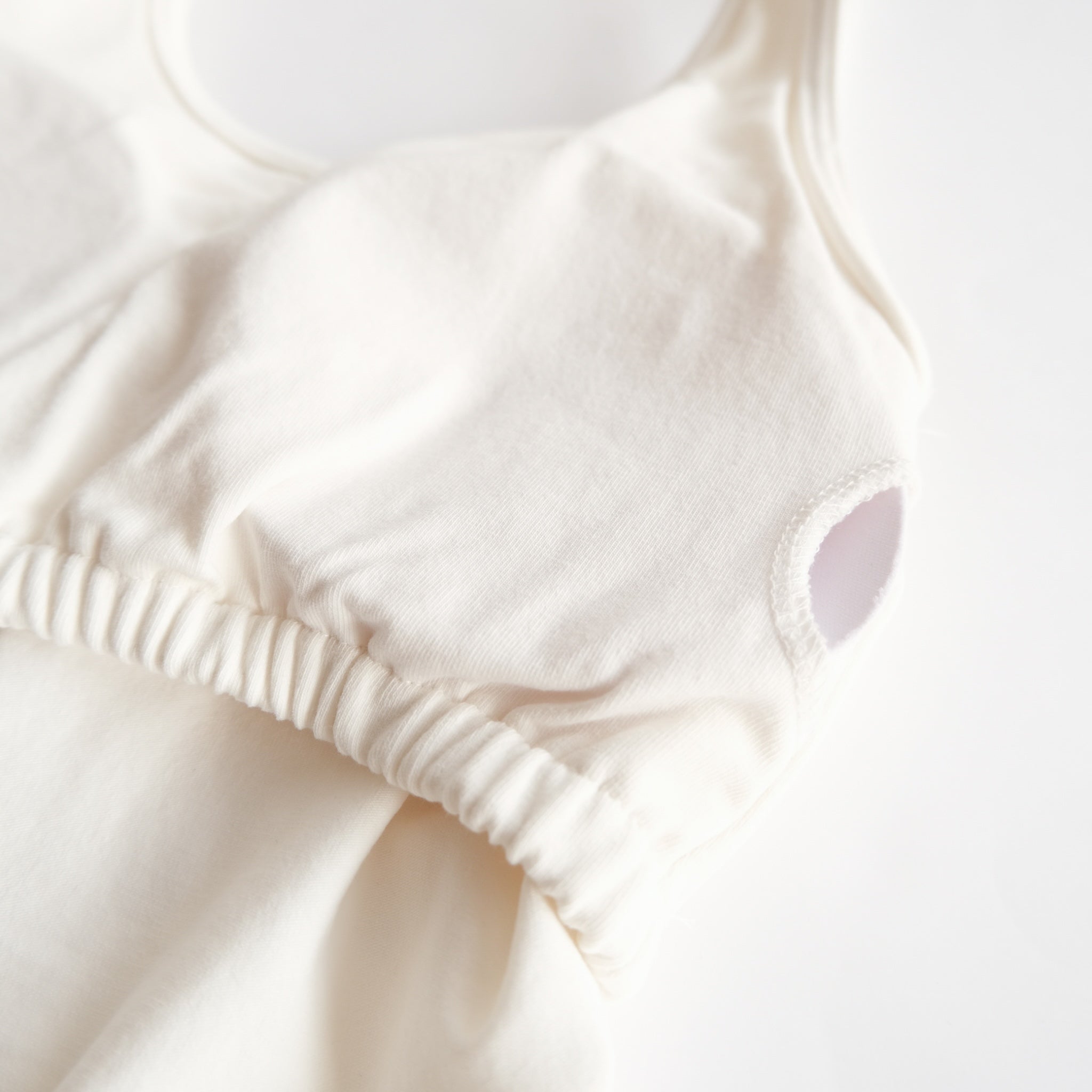 パッドinスムースタッチバックオープンタンク