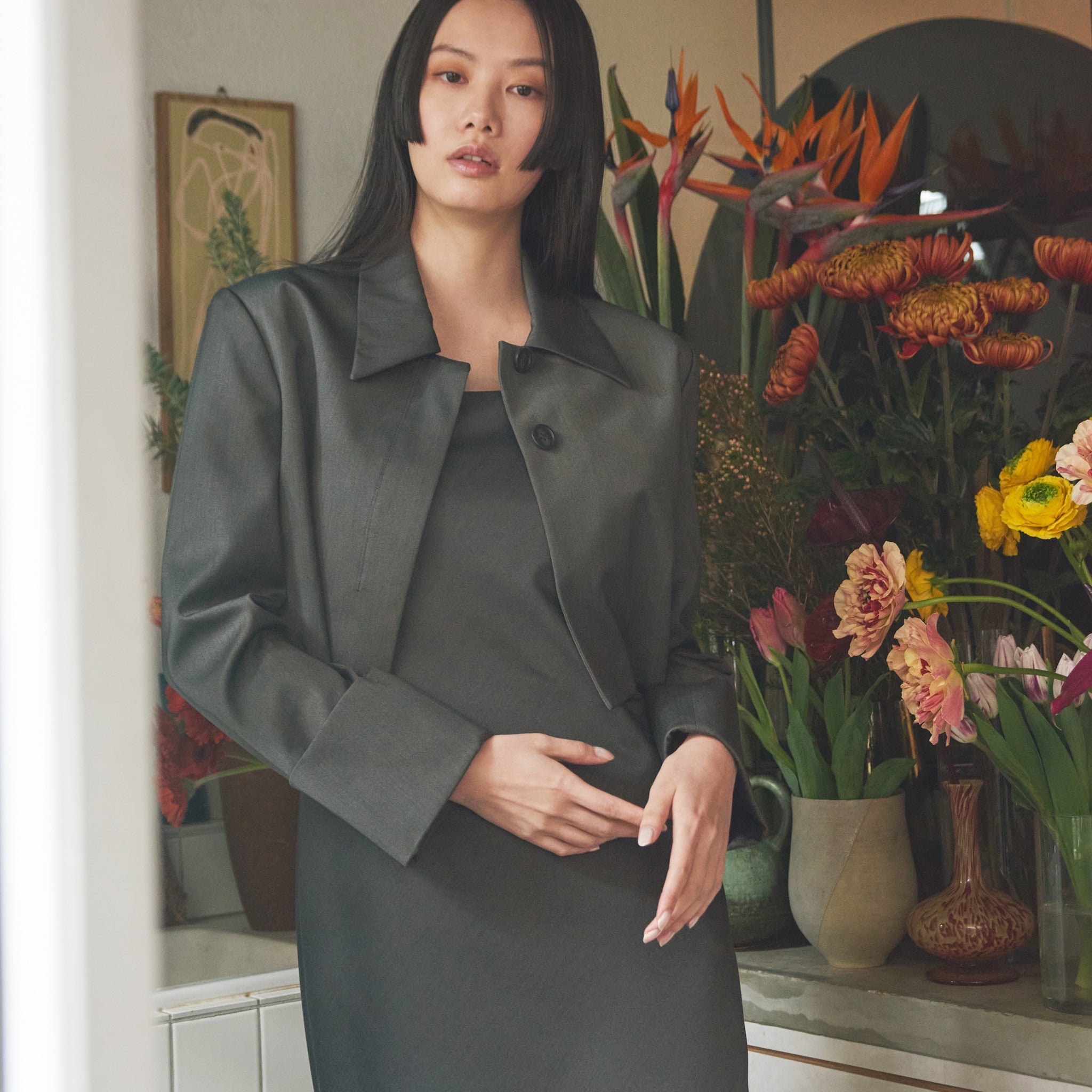 Wide Cuffs Short Jacket