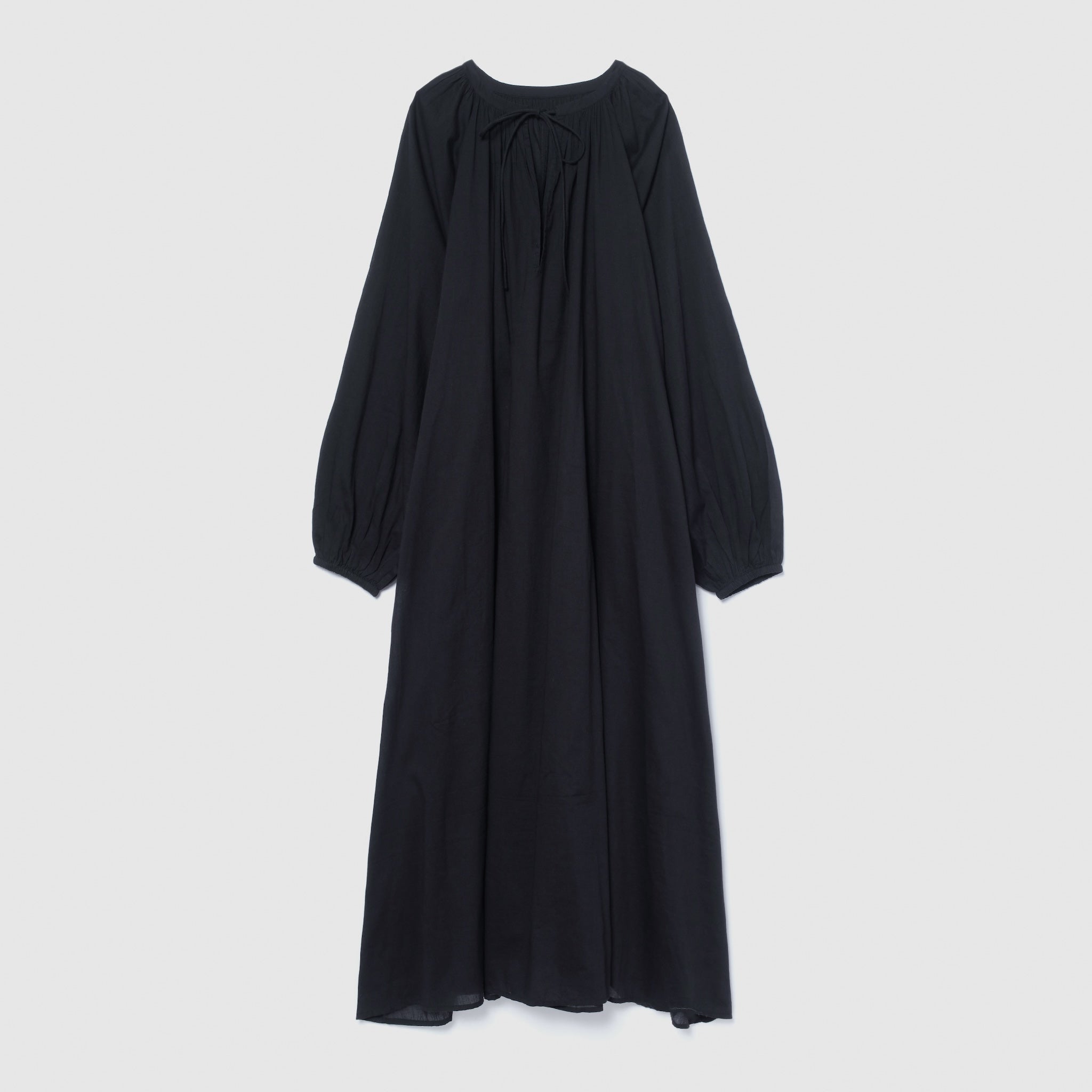 C/voileエアリーボリュームVカットドレス