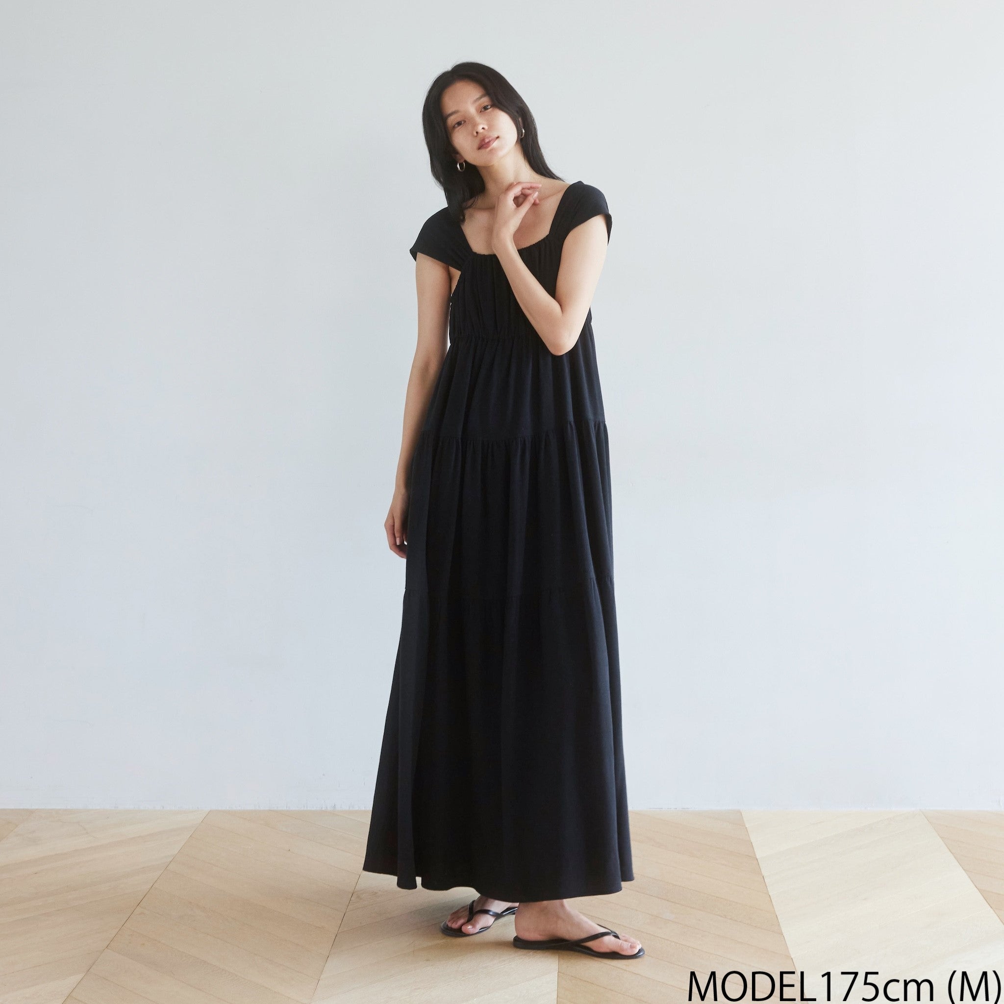 フレンチ2wayショルダーティアードドレス