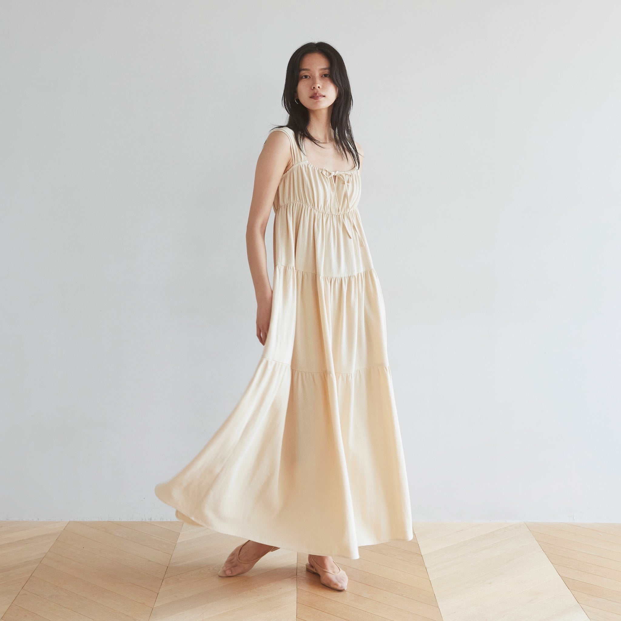 フレンチ2wayショルダーティアードドレス