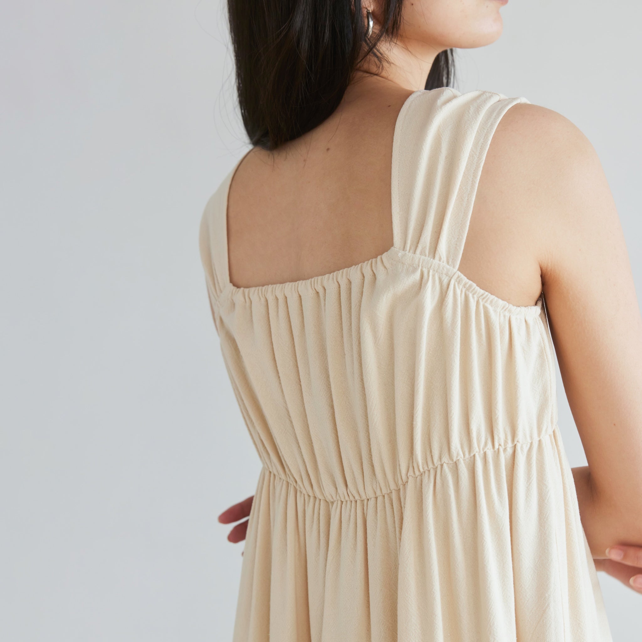 フレンチ2wayショルダーティアードドレス