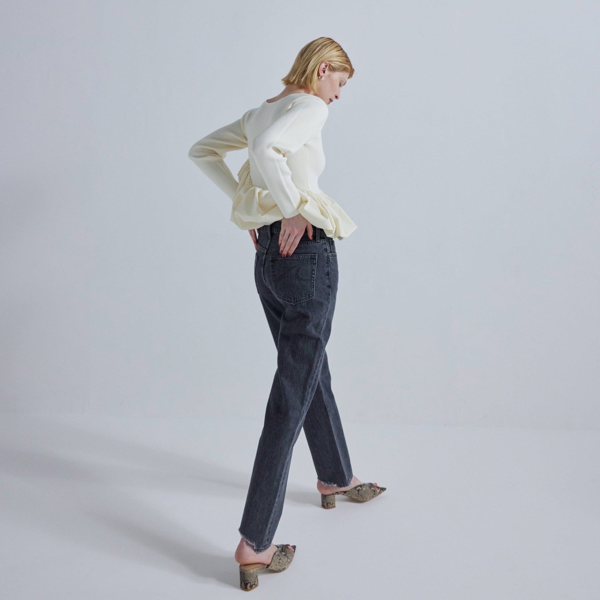 Heel crash slim loose SRN02