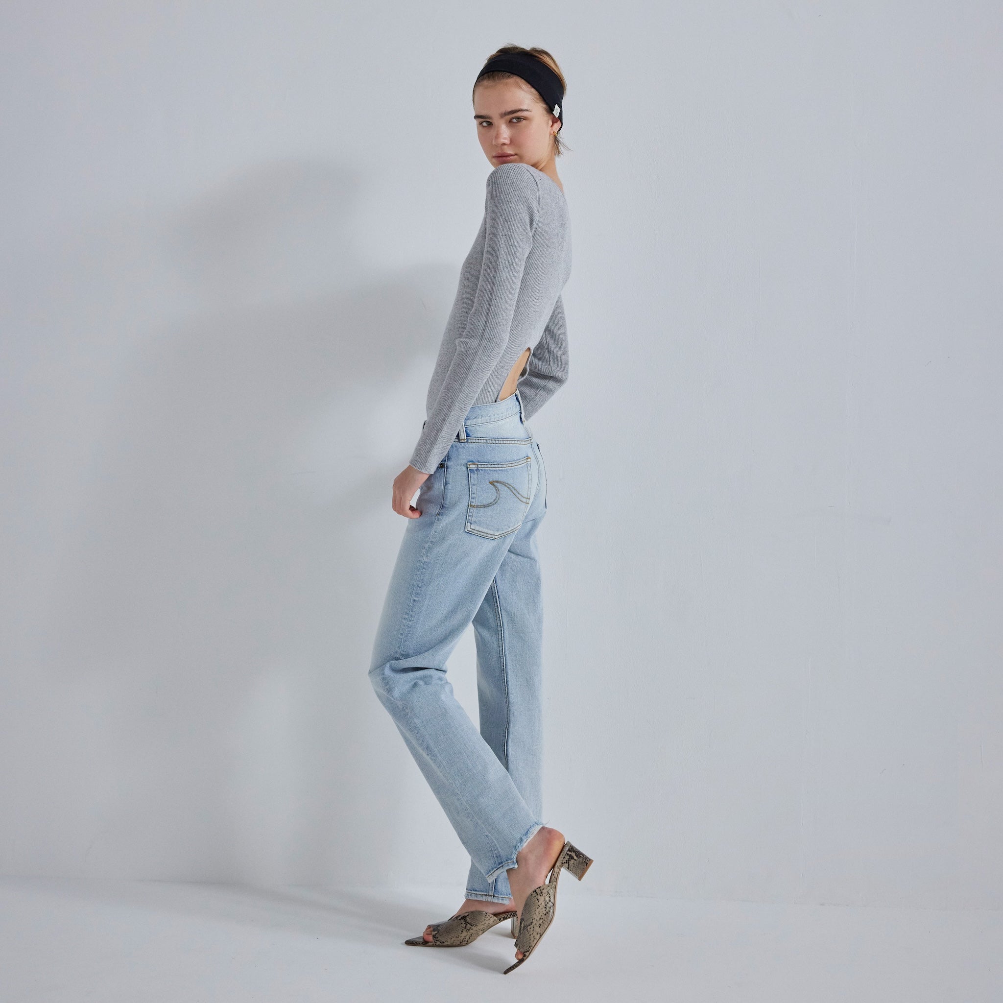 Heel crash slim loose SRN02