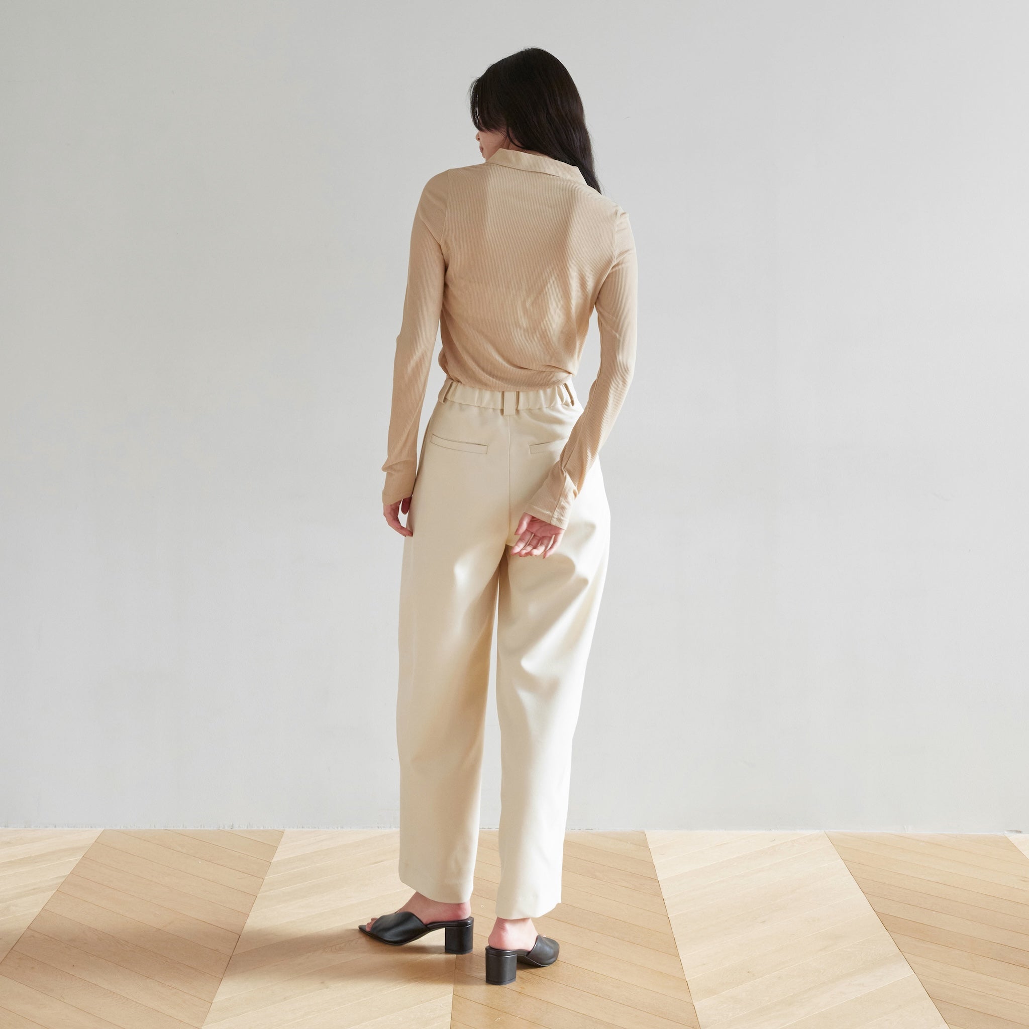 Boys Curve Slacksパンツ