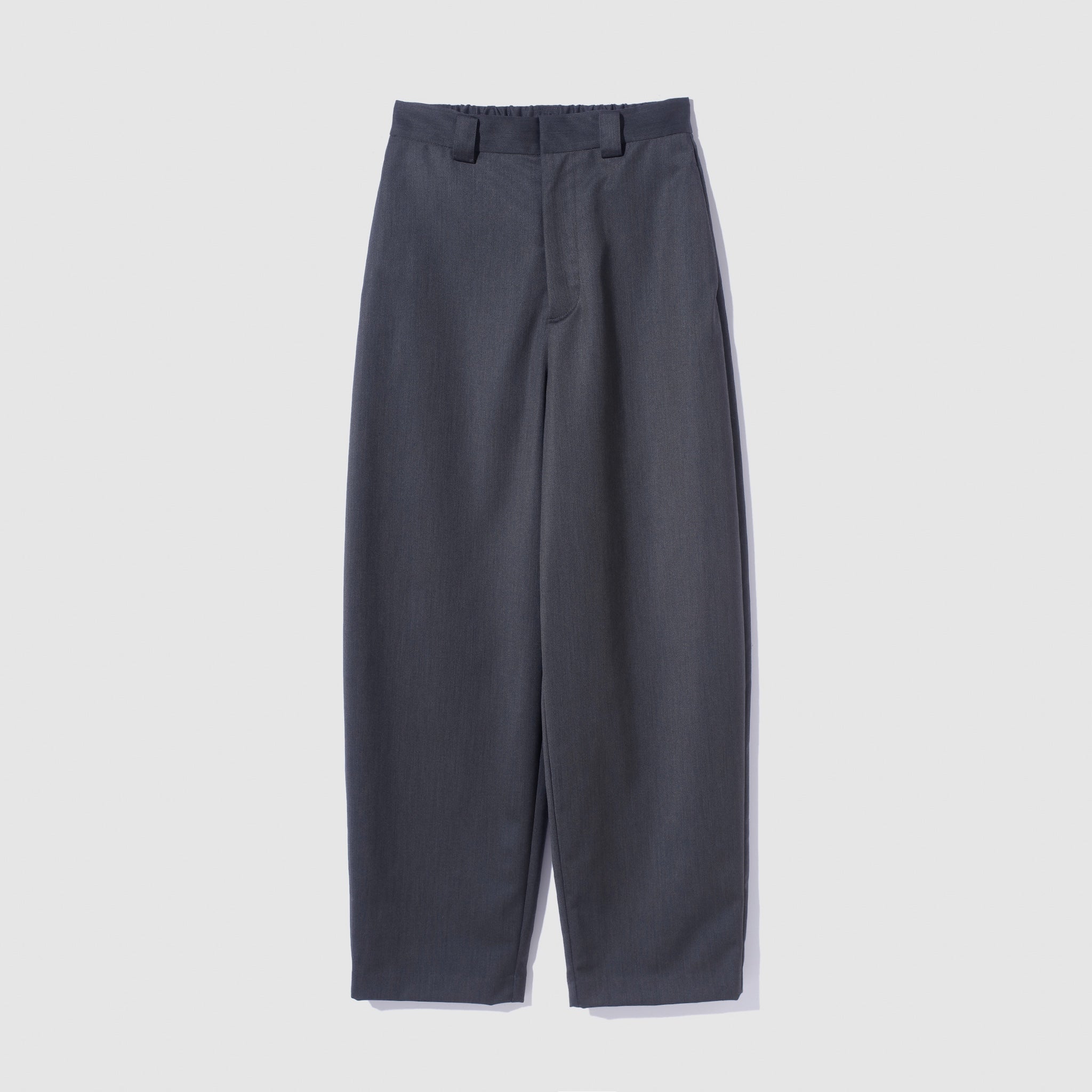 Flowy Fabric Curve Slacksパンツ