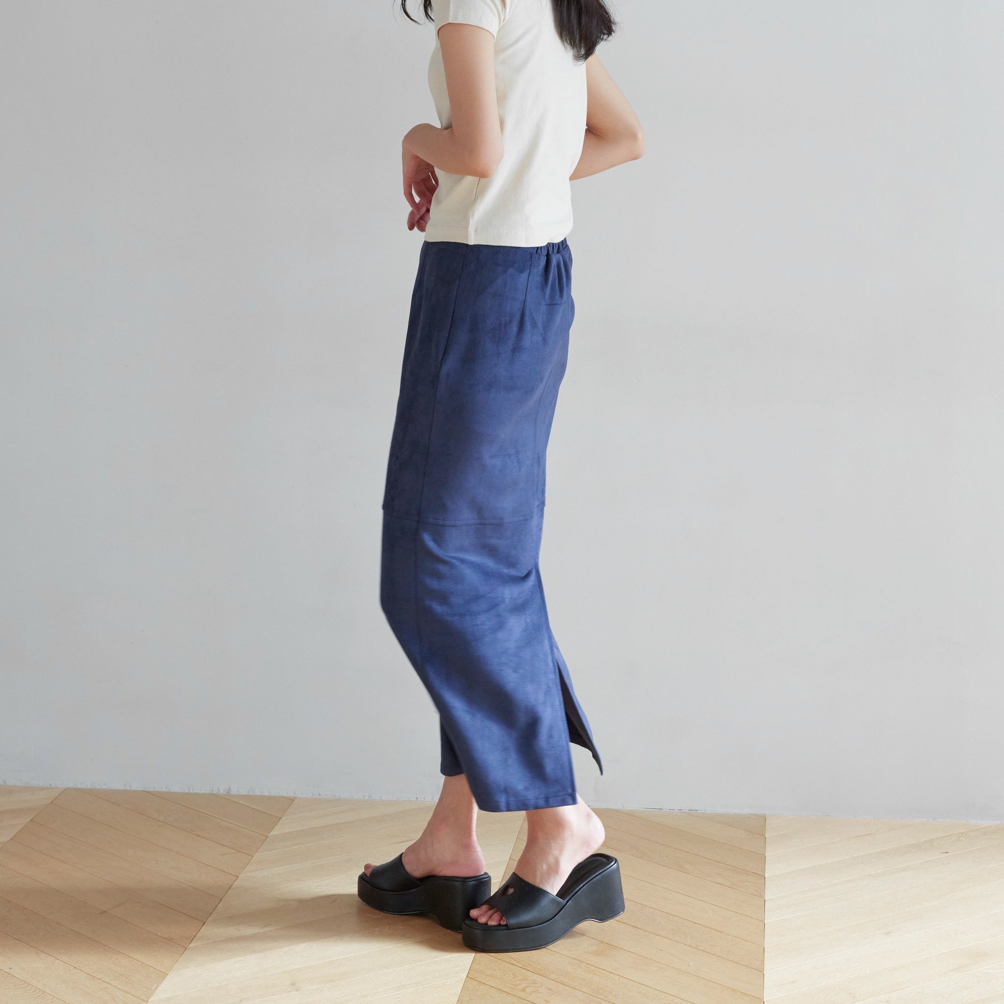 ECO SUEDEアイラインスカート