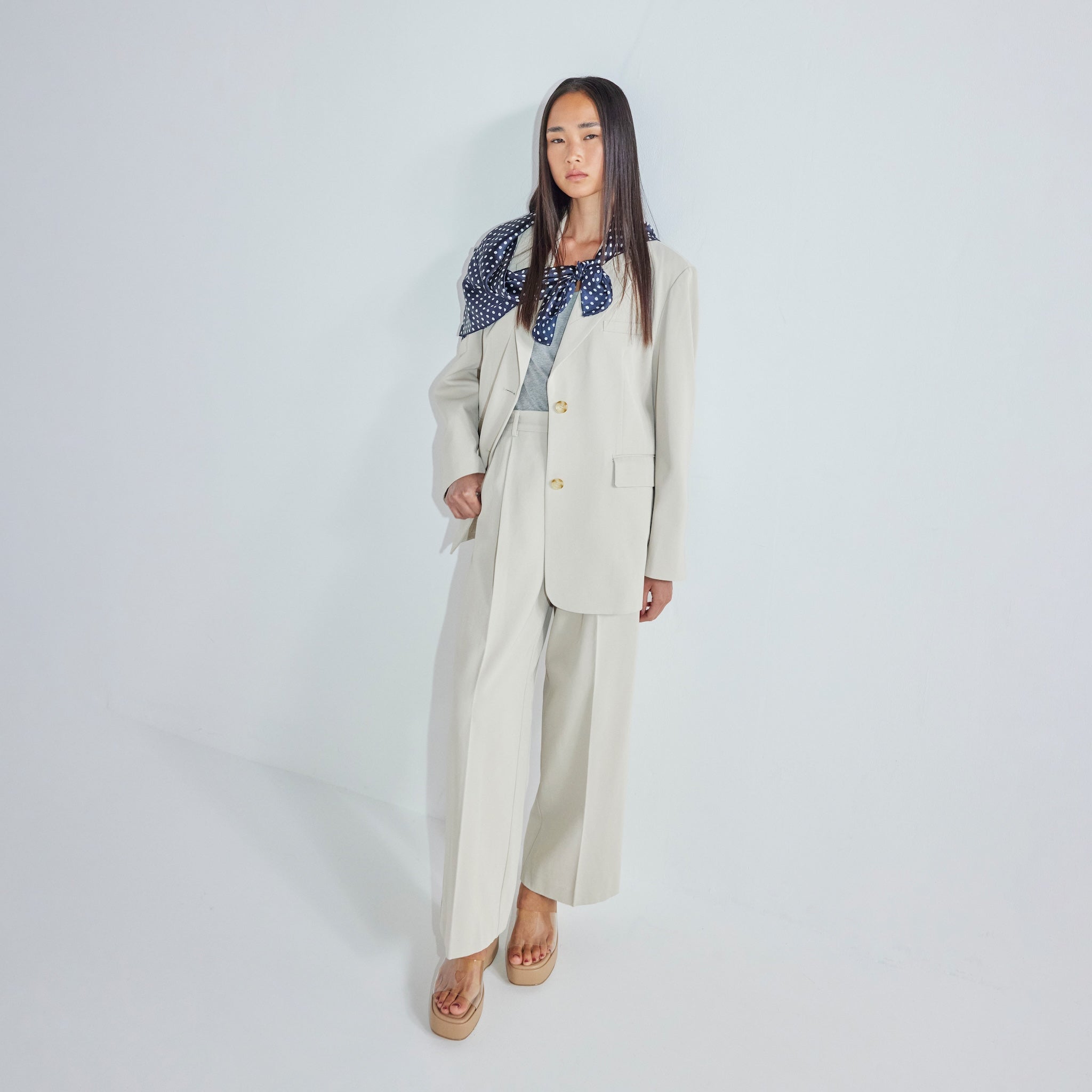 ツイルセンタープレスSlacksパンツ