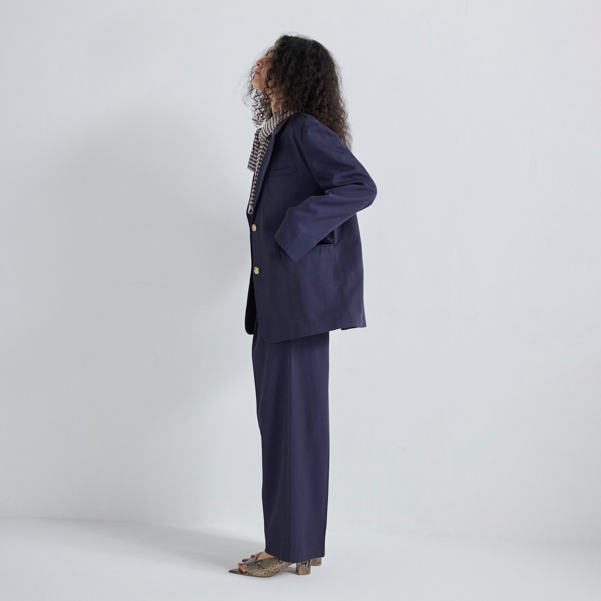 ツイルセンタープレスSlacksパンツ