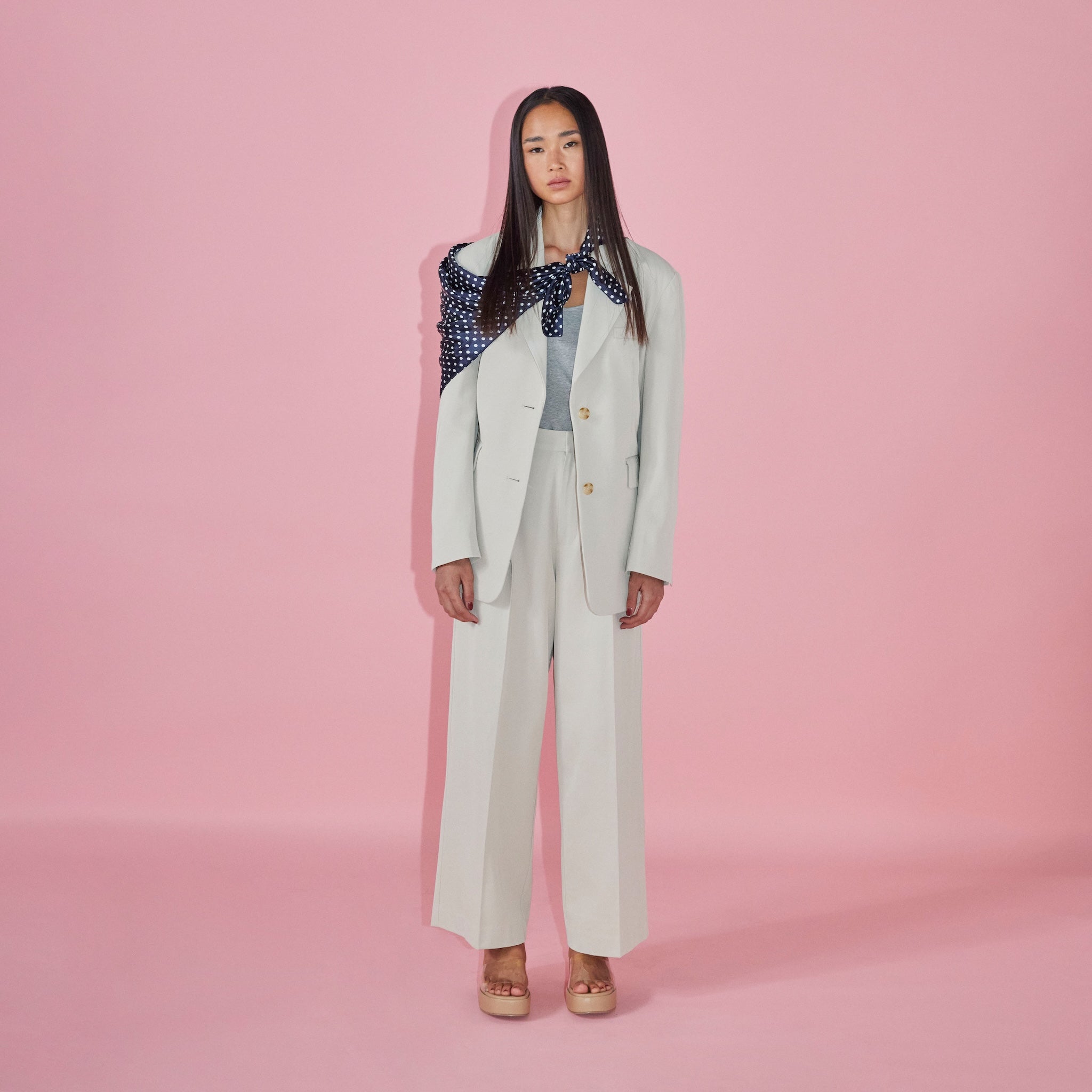 ツイルセンタープレスSlacksパンツ