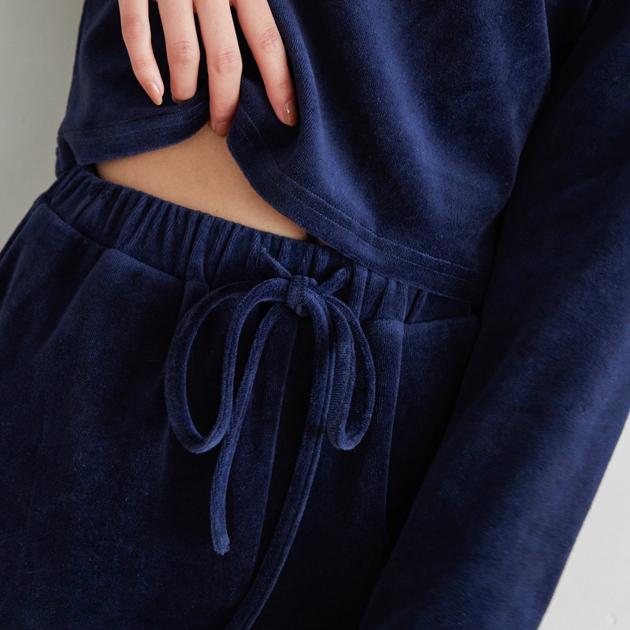 ベロアパイルイージーパンツ