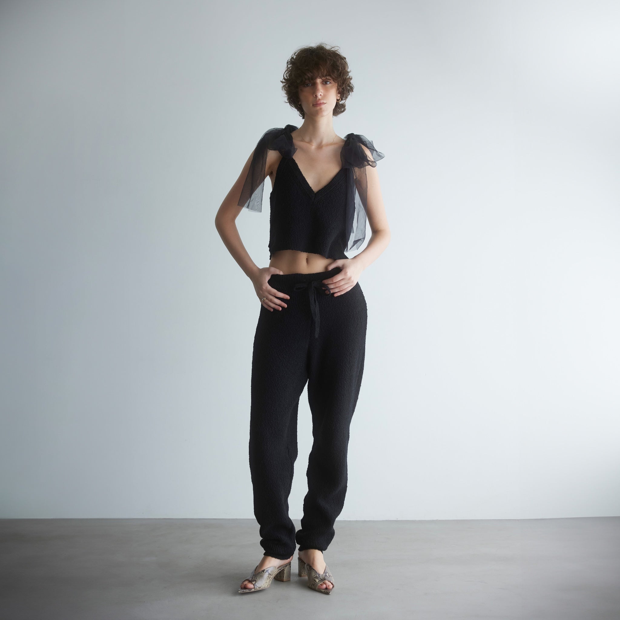 コットンブークレニットバルーンパンツ