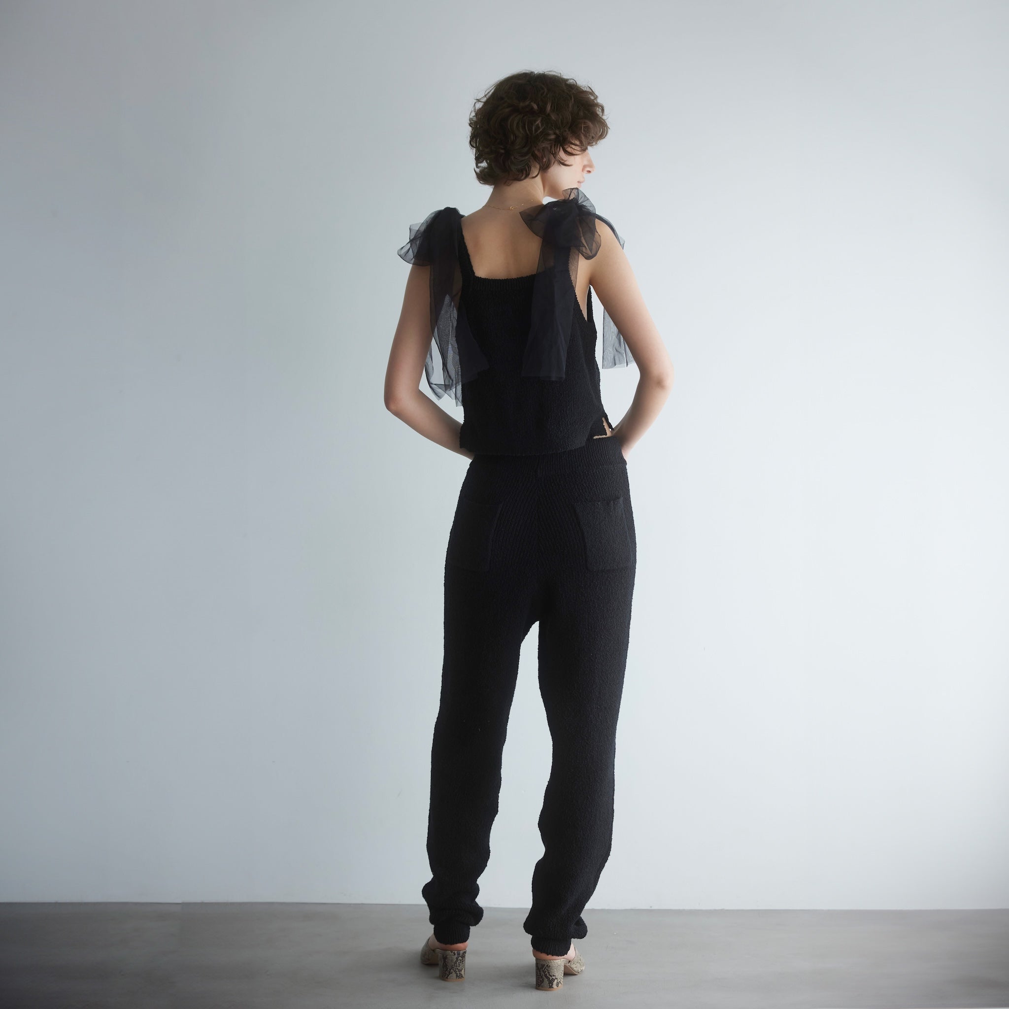 コットンブークレニットバルーンパンツ