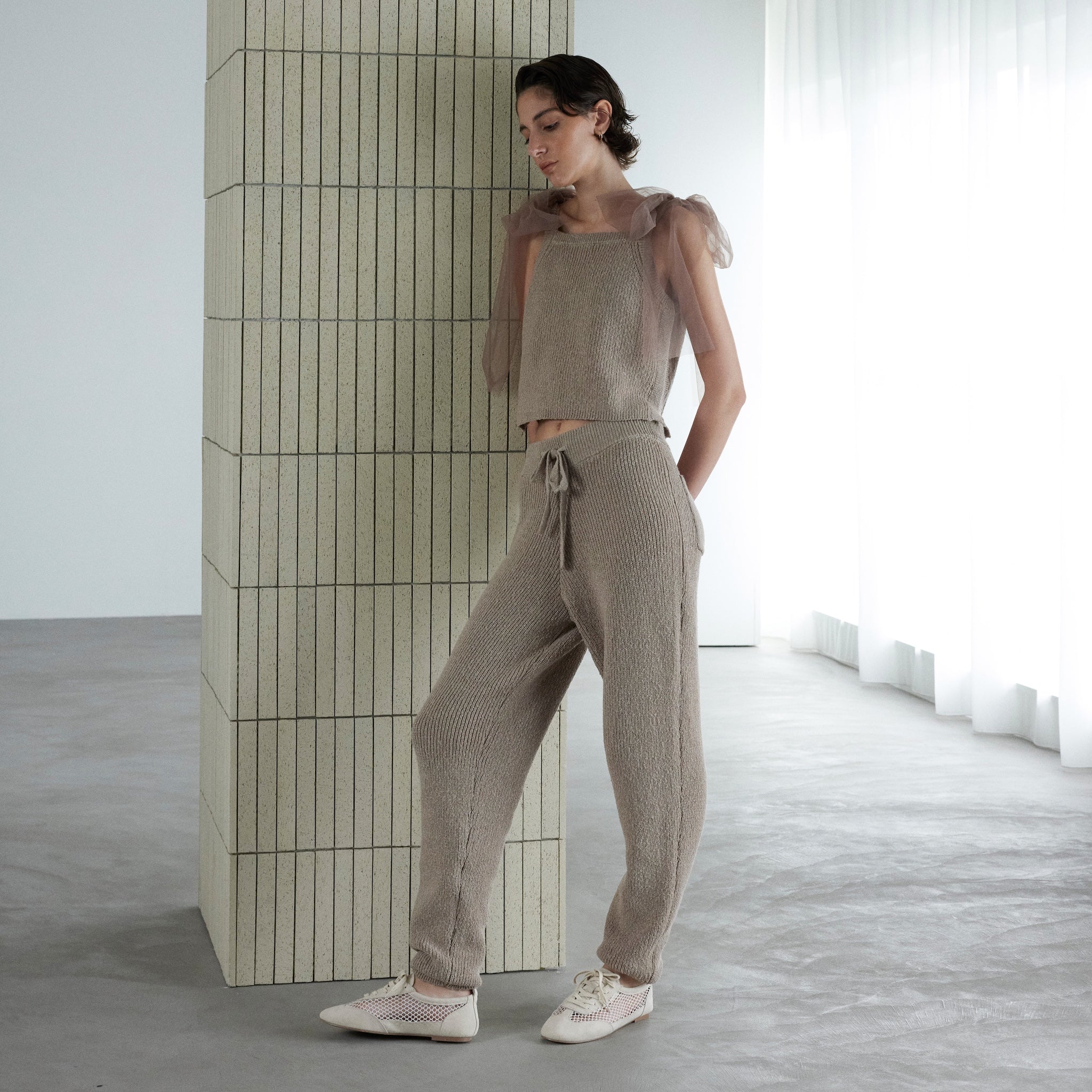 コットンブークレニットバルーンパンツ