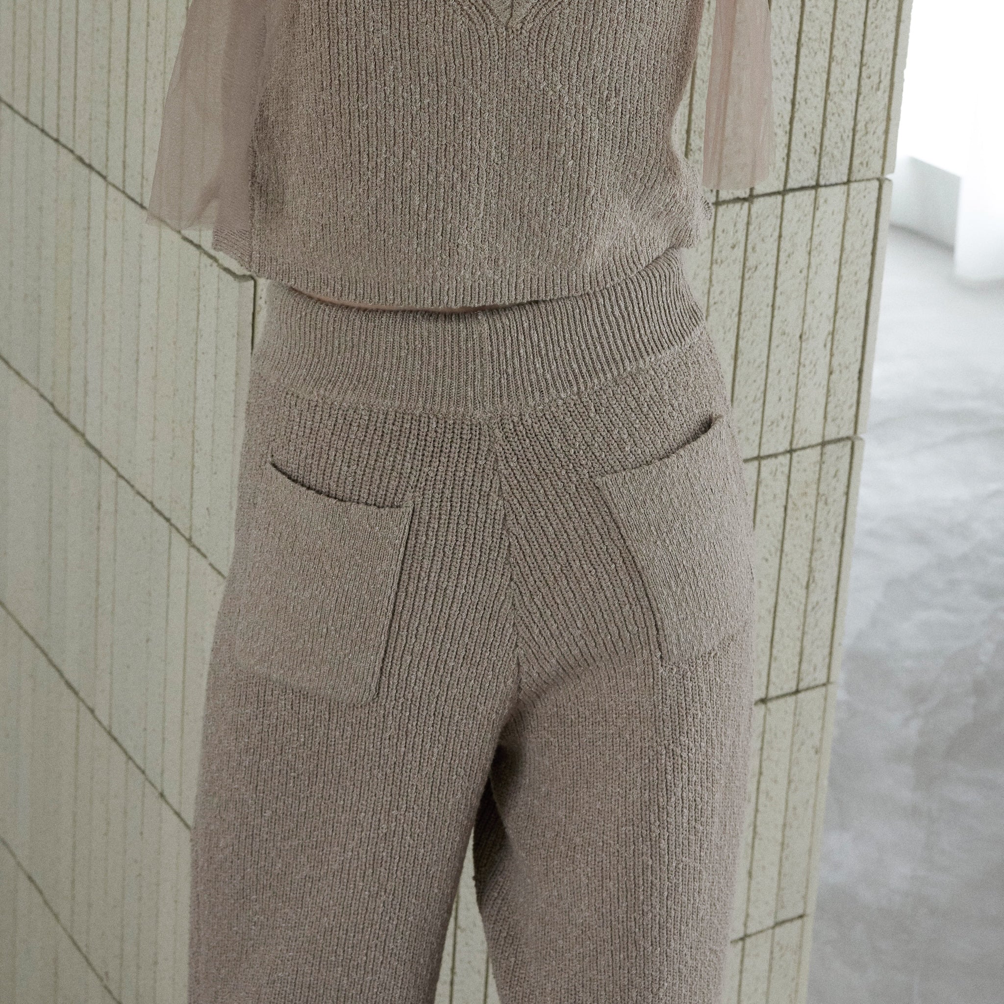コットンブークレニットバルーンパンツ