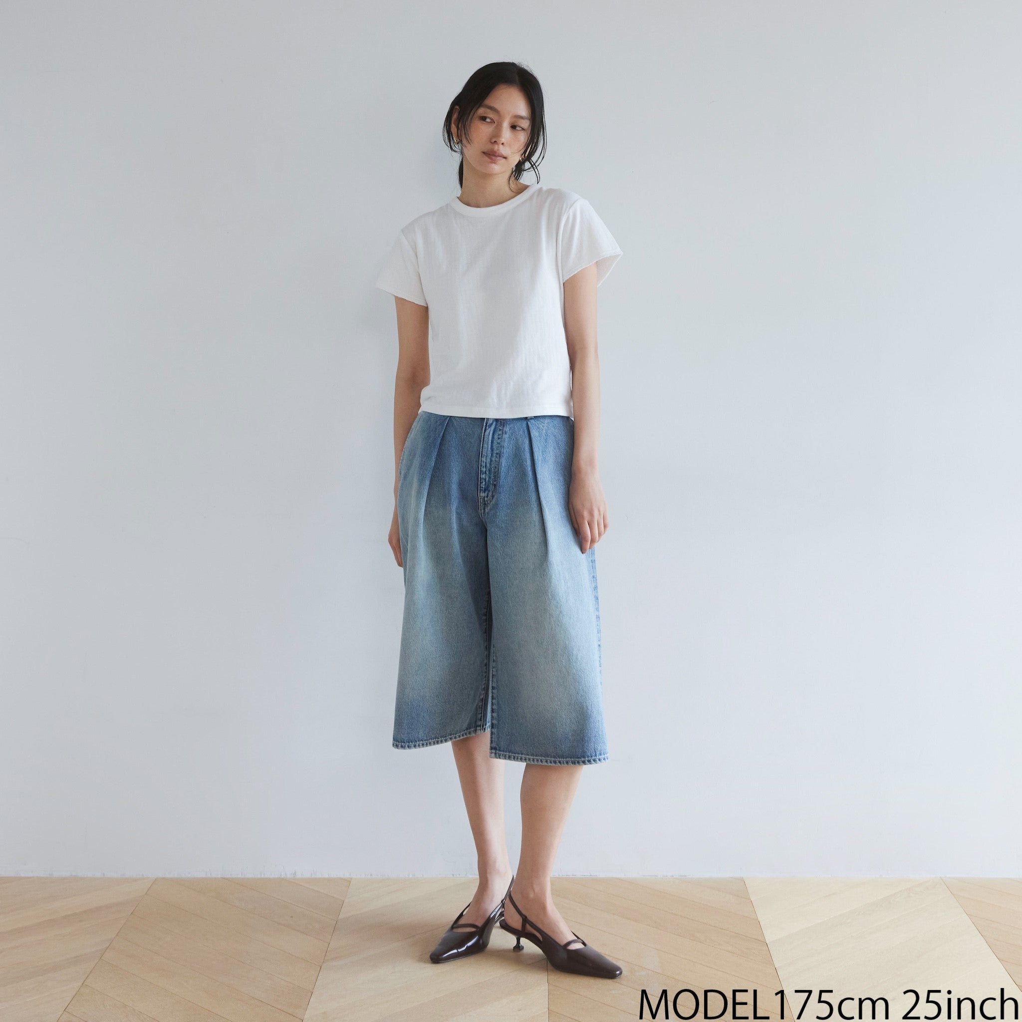 Denim Tuckハーフパンツ