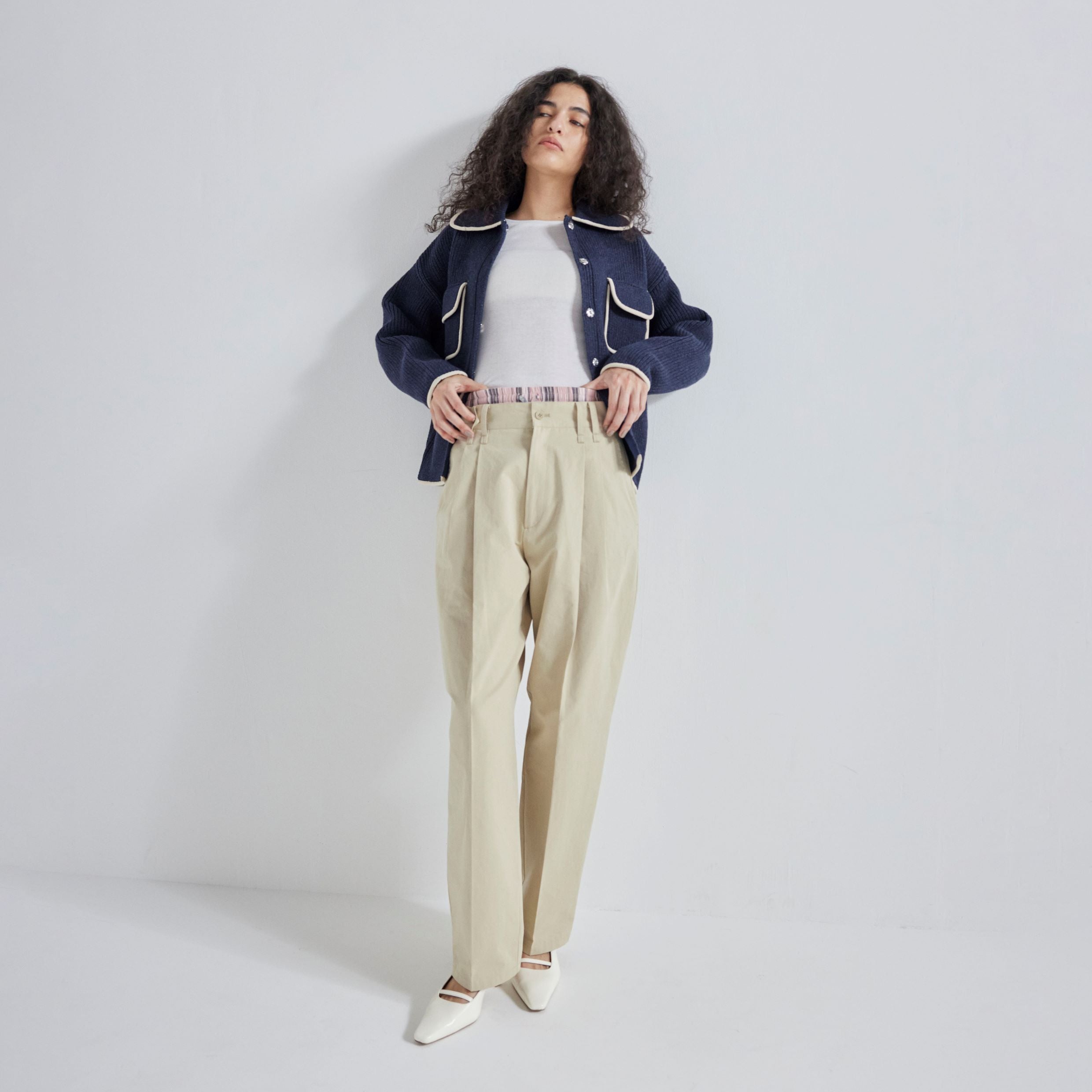 2tuck 2loopテーパードコットンパンツ