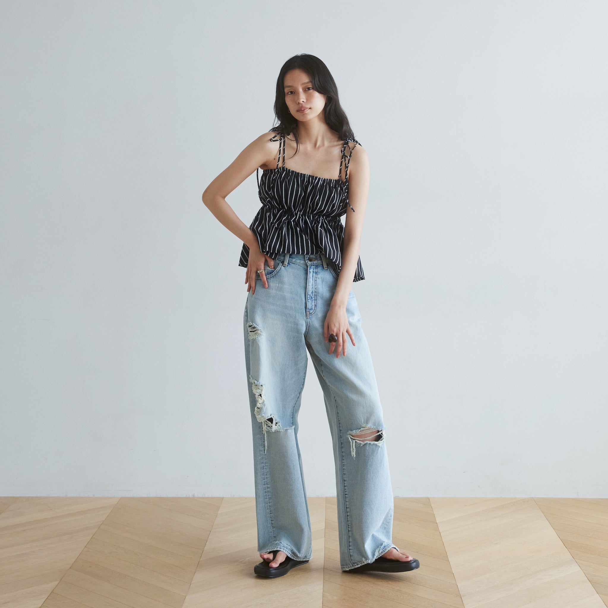 Crashルーズワイド SRN05