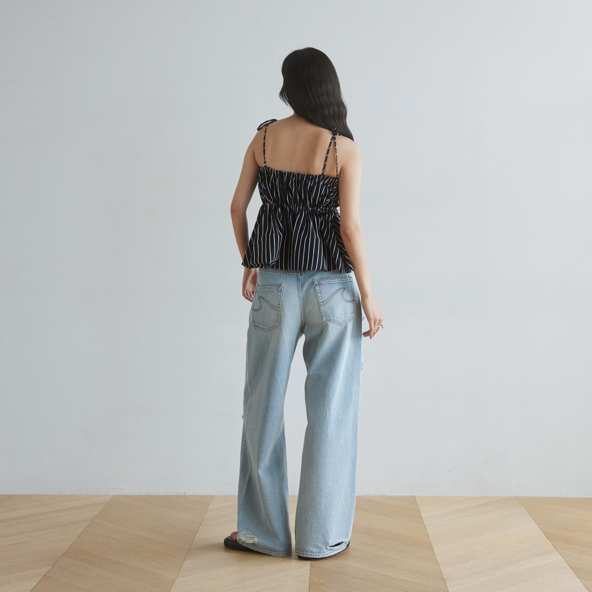 Crashルーズワイド SRN05