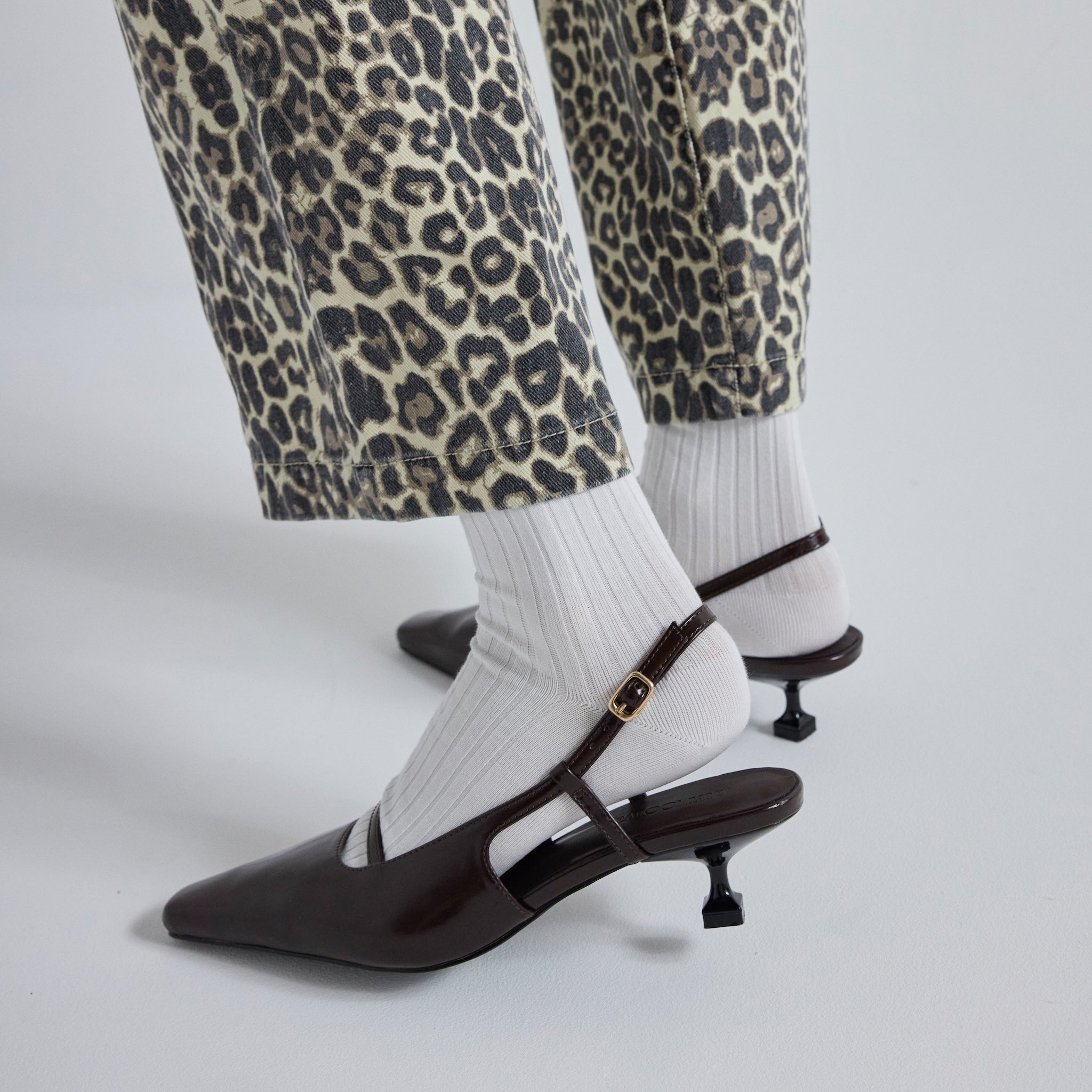Backstrap line mules