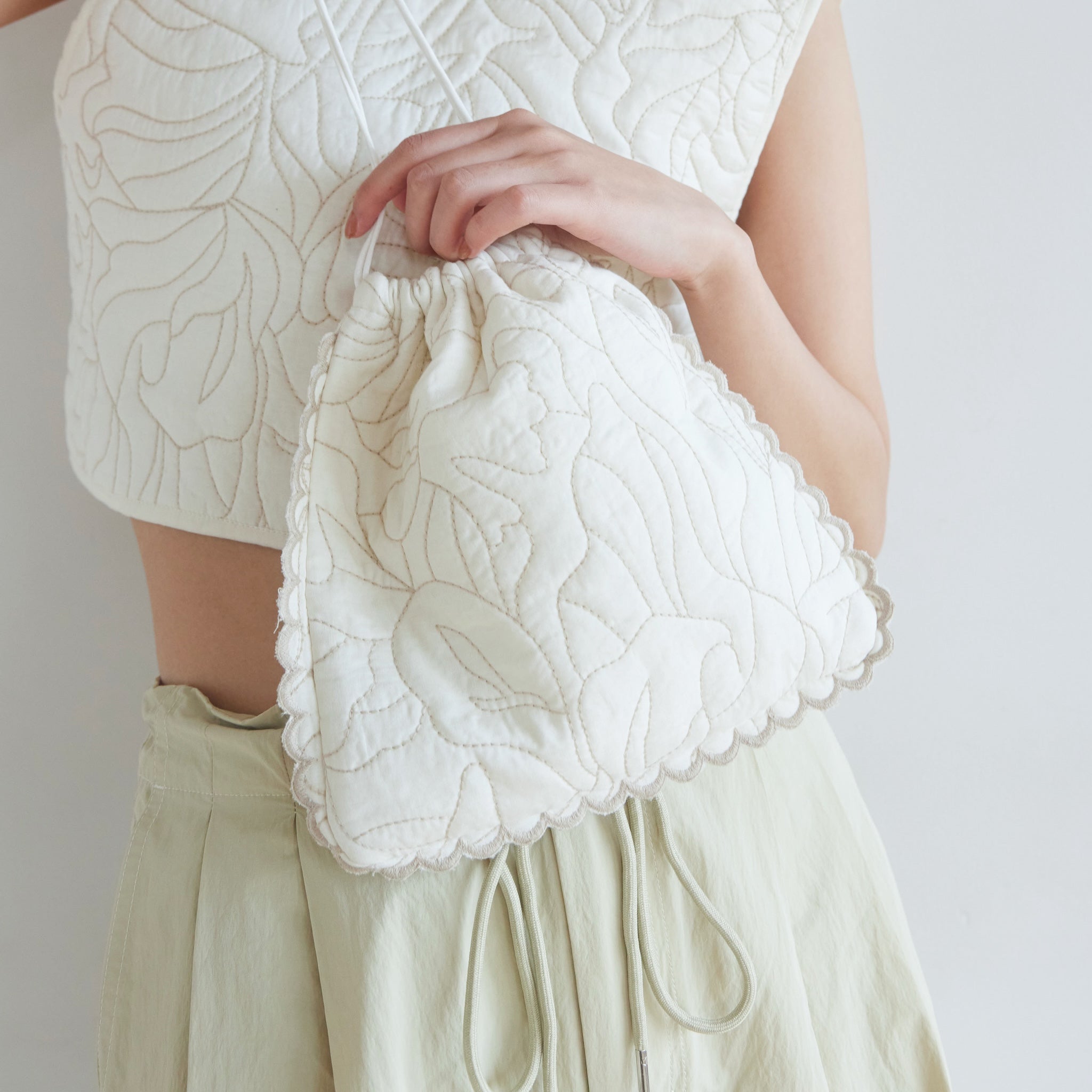 Flower wave embroidery mini bag