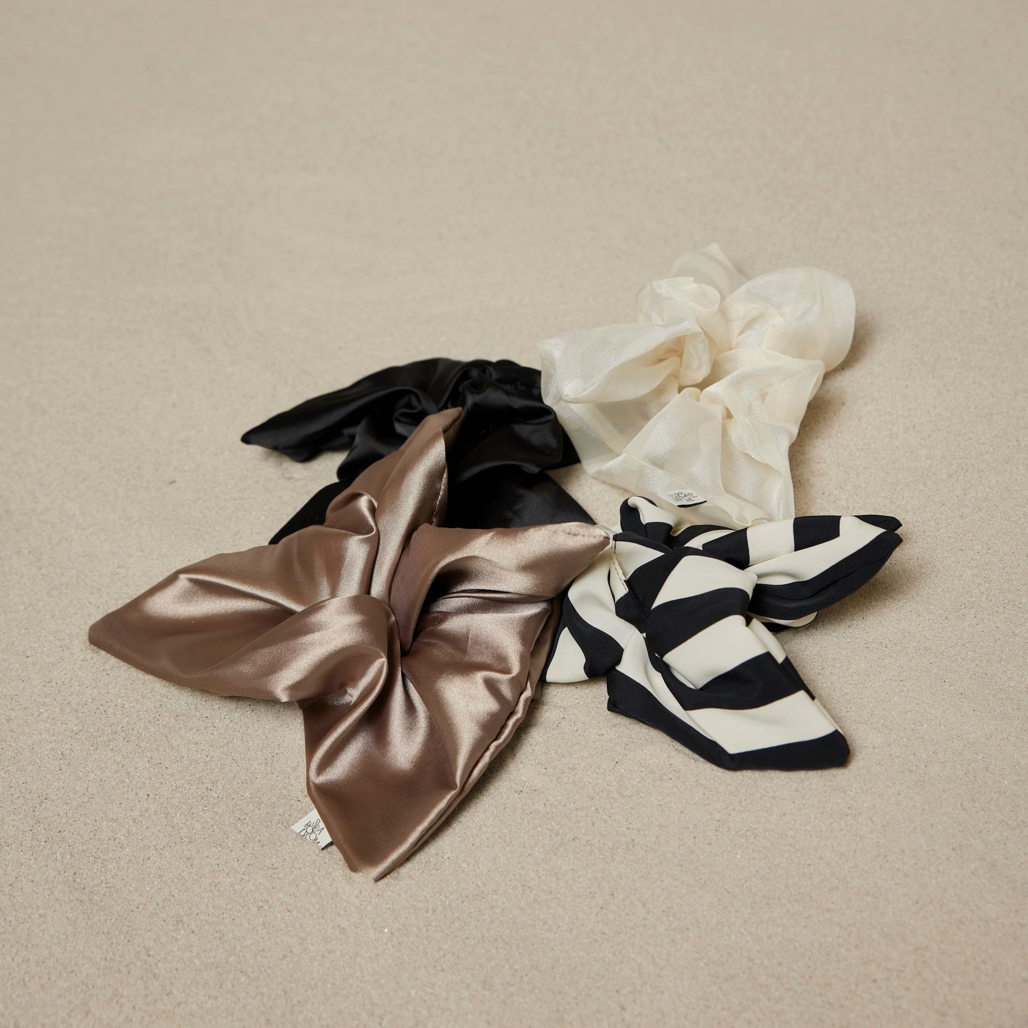 スクエアBIGシュシュ